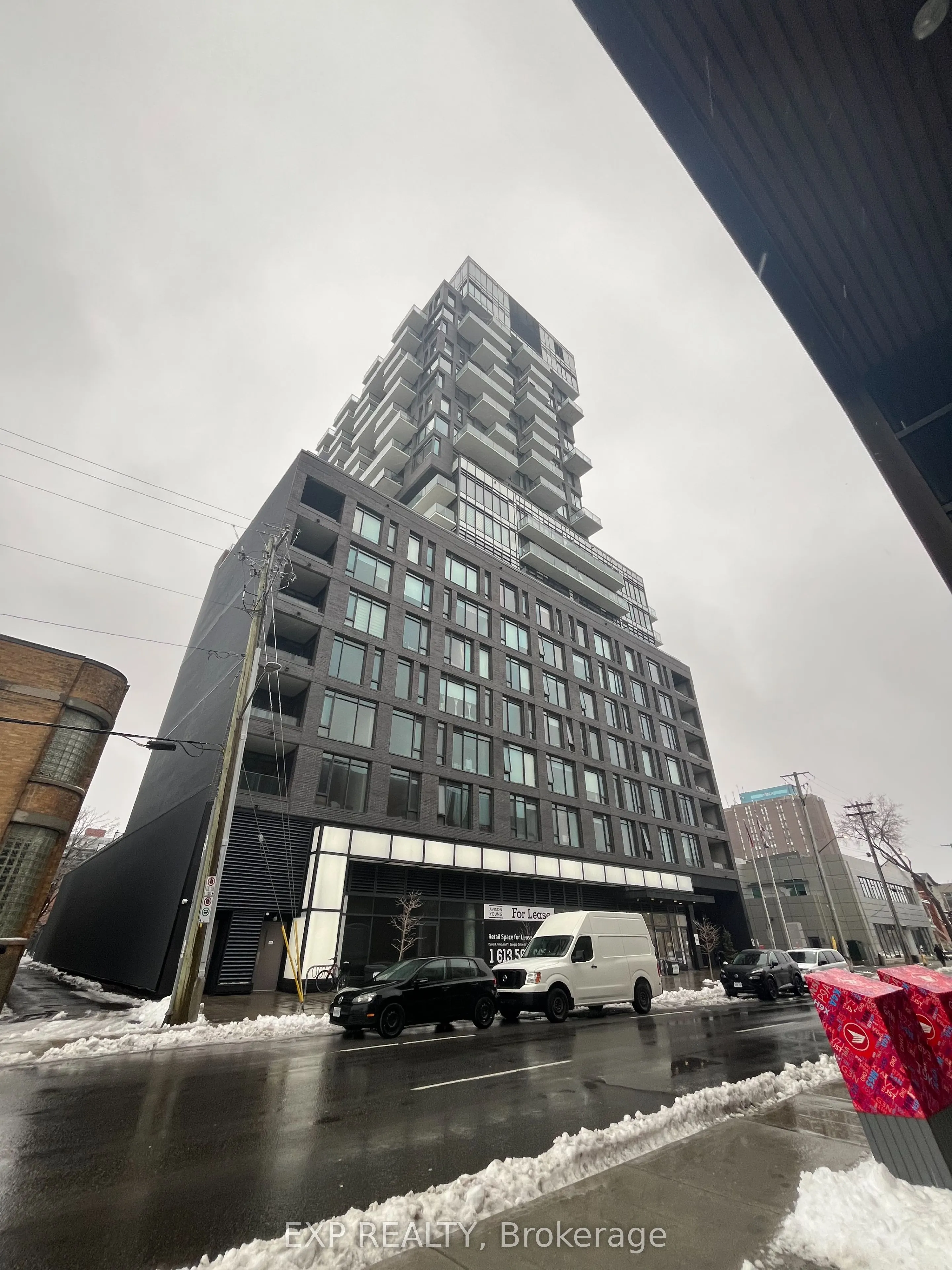 203 Catherine Street, #1202