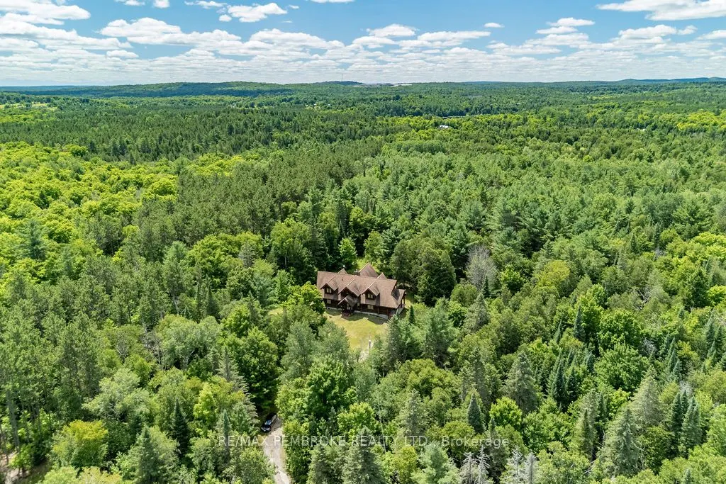 2467 Darling Road