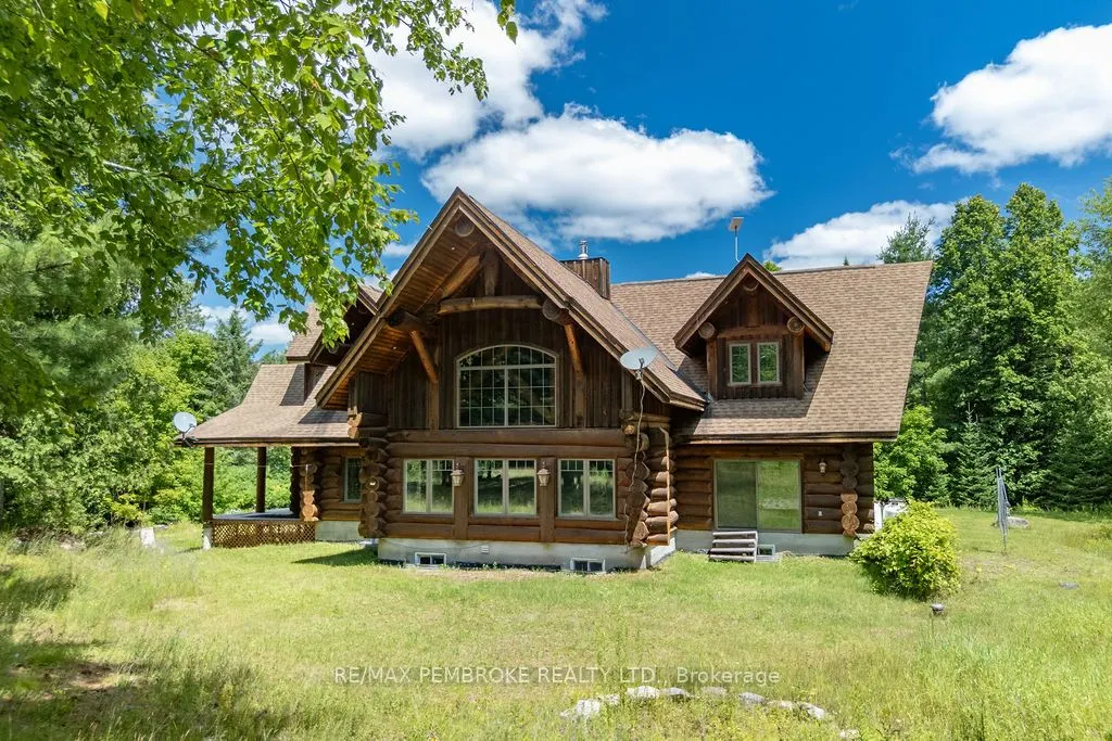 2467 Darling Road