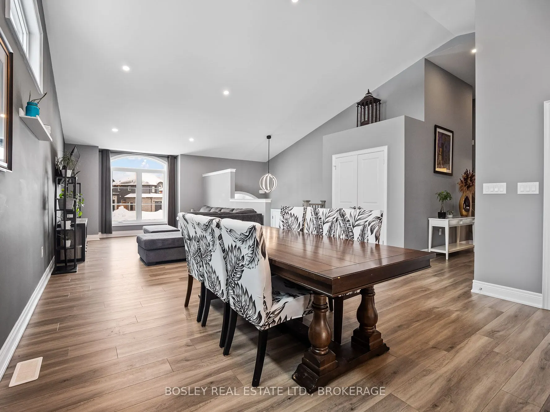 2756 Arrowsmith Court