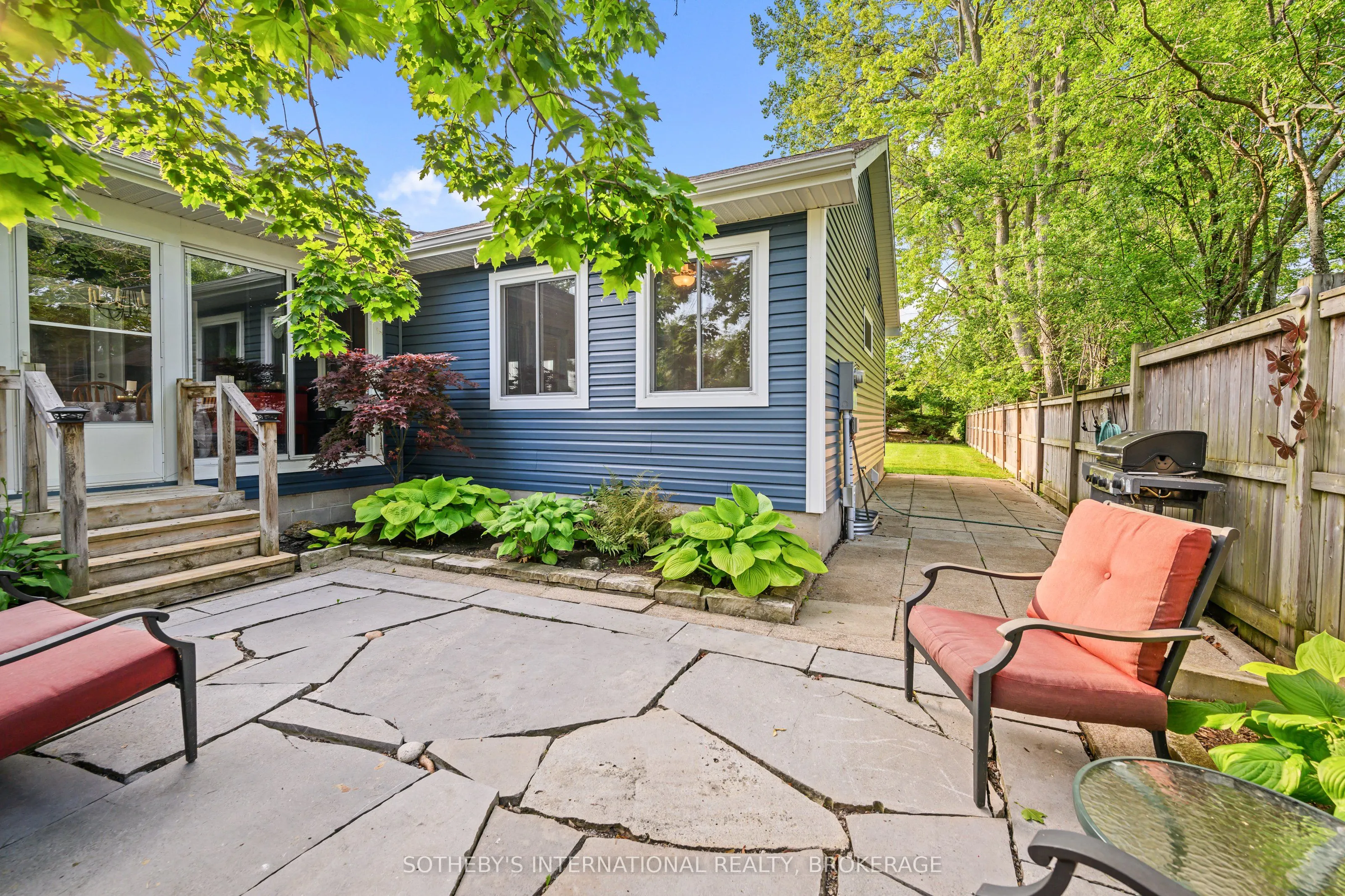 880 Edgemere Road