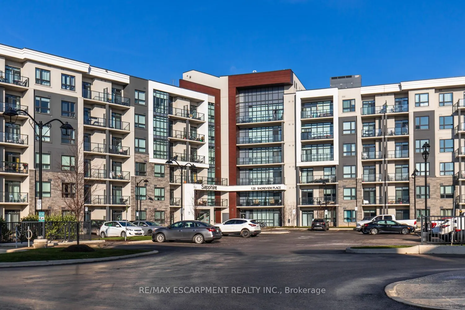 125 Shoreview Place