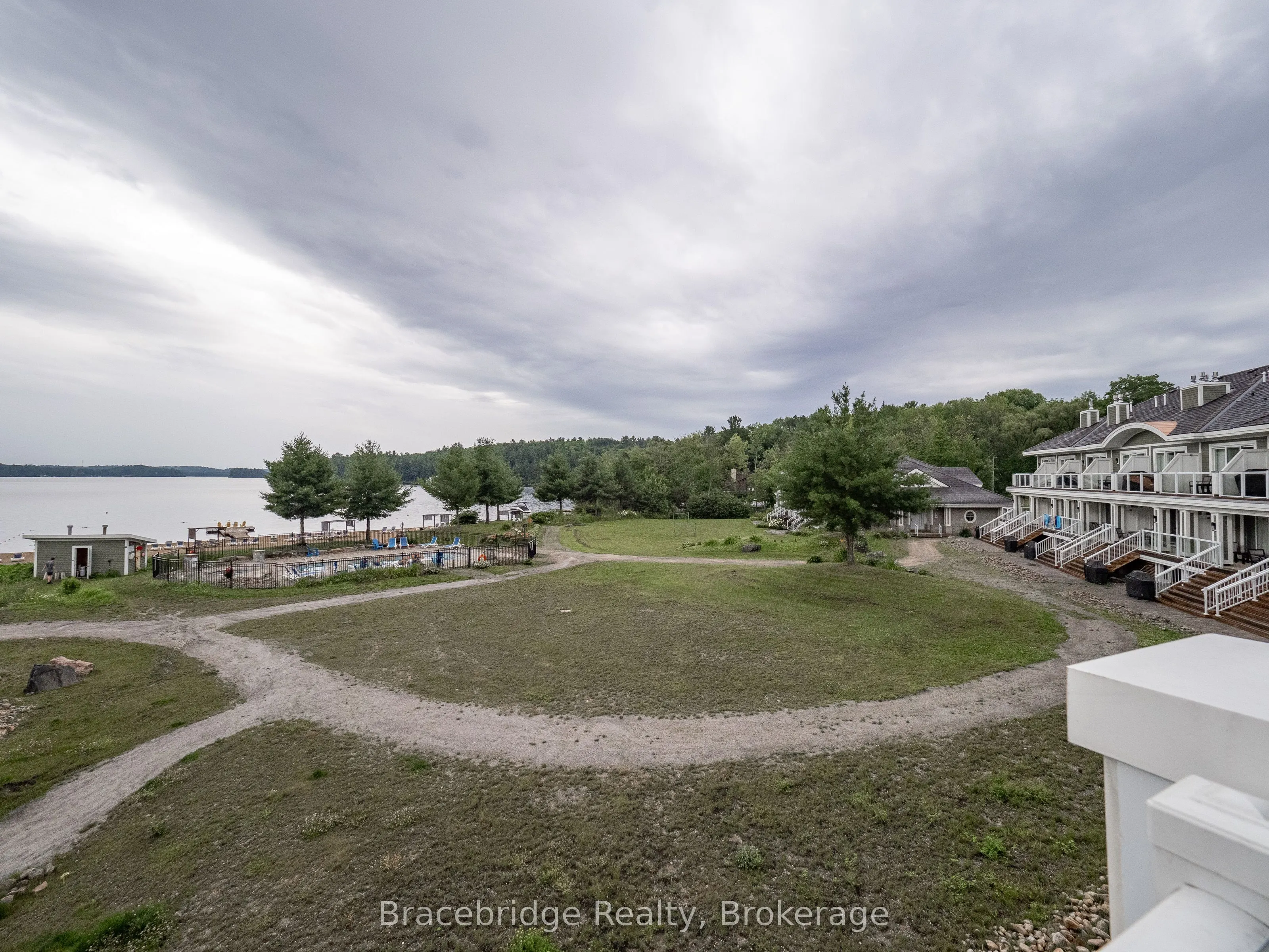 1869 Muskoka Rd 118 Highway W, #BHV-B203