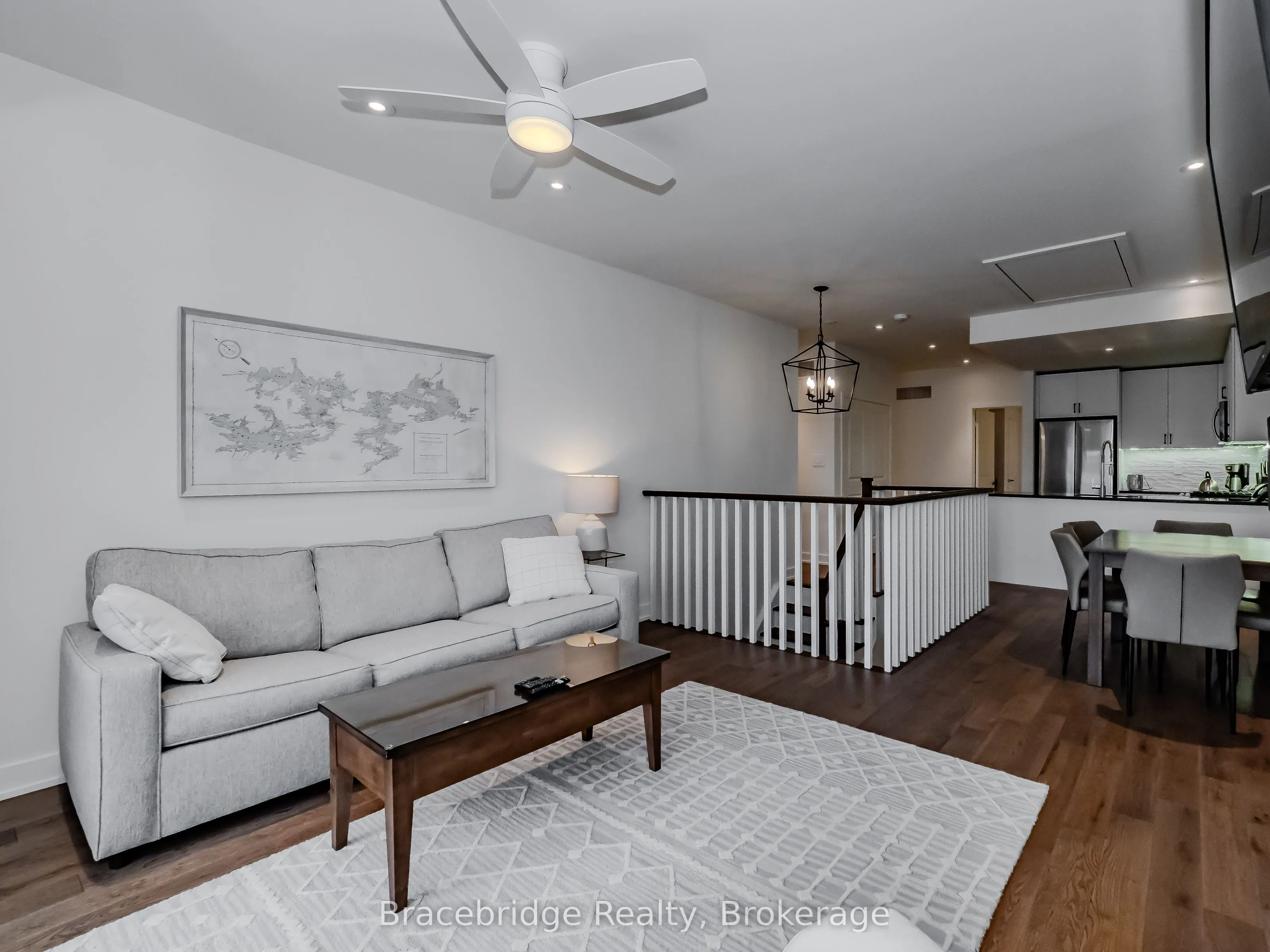 1869 Muskoka Rd 118 Highway W, #BHV-B203