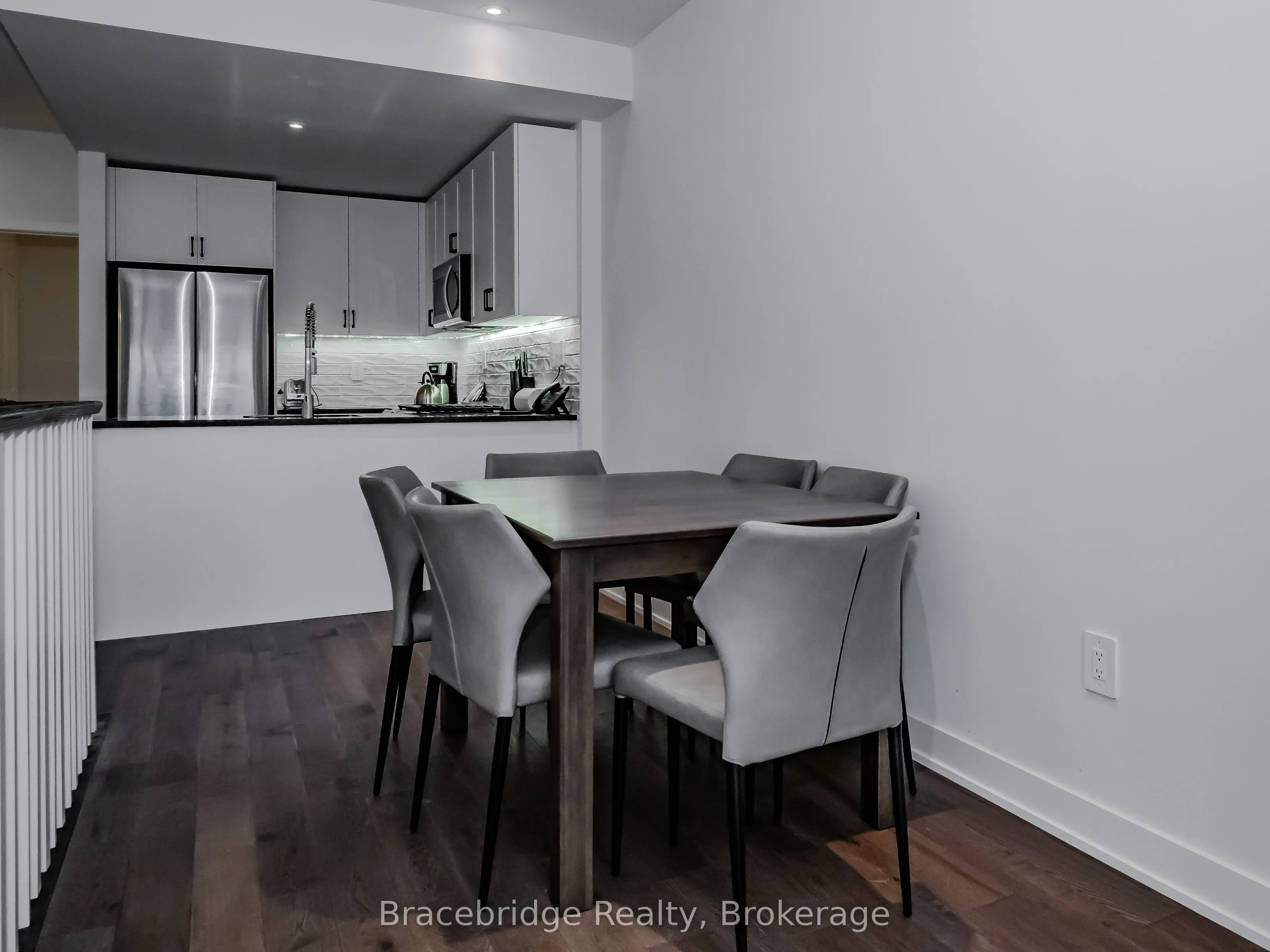 1869 Muskoka Rd 118 Highway W, #BHV-B203