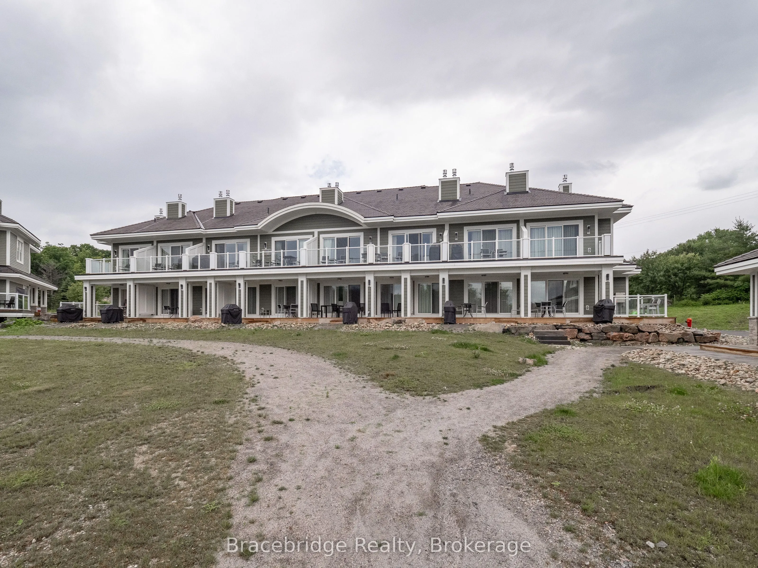 1869 Muskoka Rd 118 Highway W, #BHV-B203