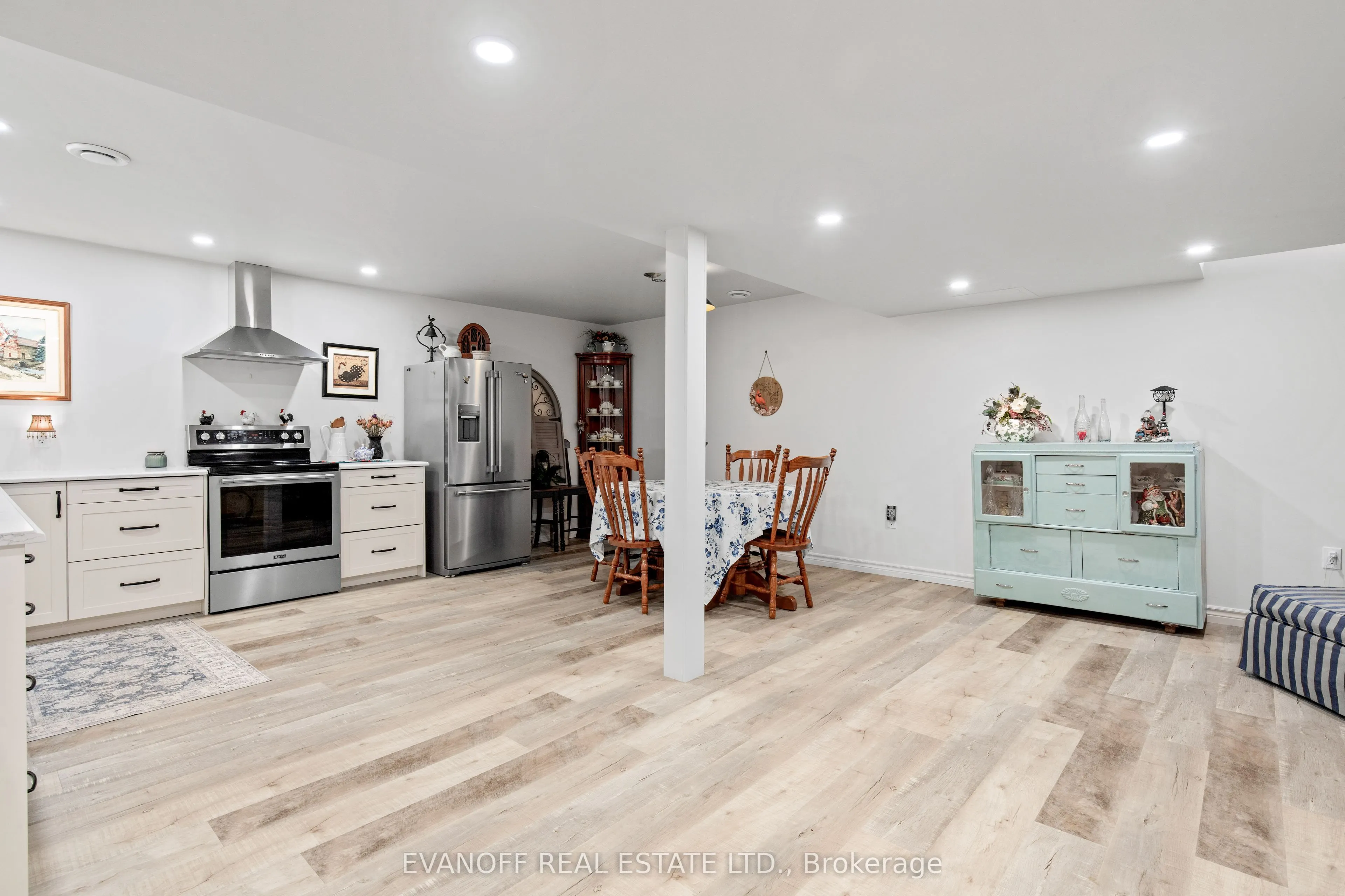 10 Wood Court