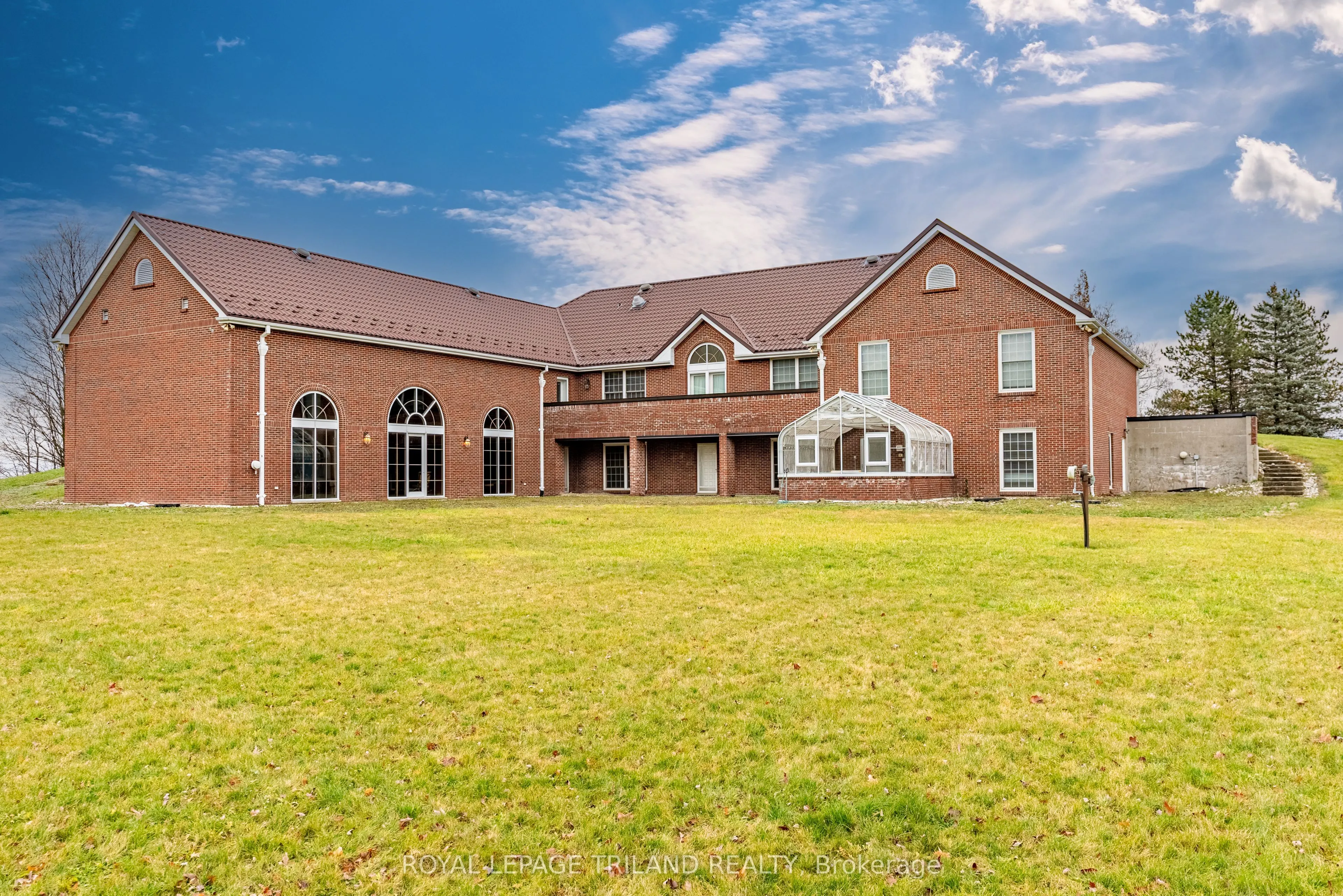 2643 OLD VICTORIA Road