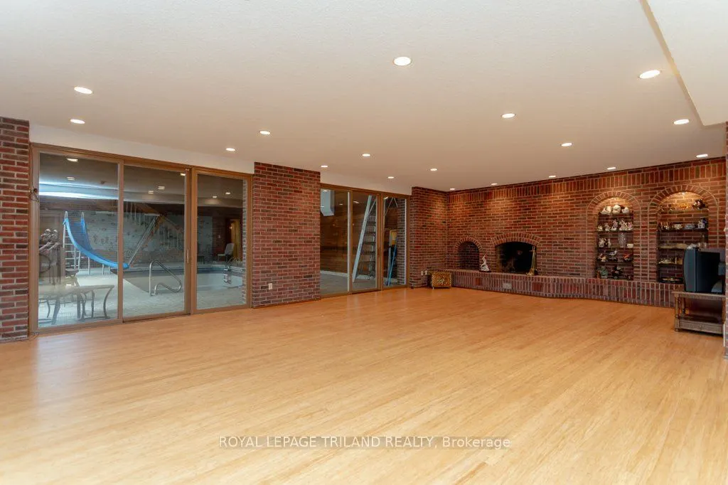 2643 OLD VICTORIA Road