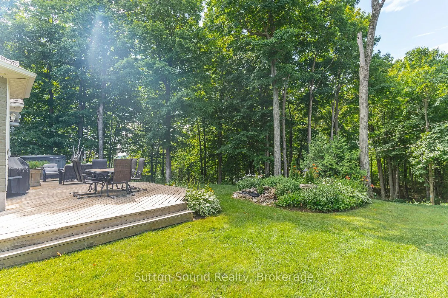 124 Golden Pond Drive