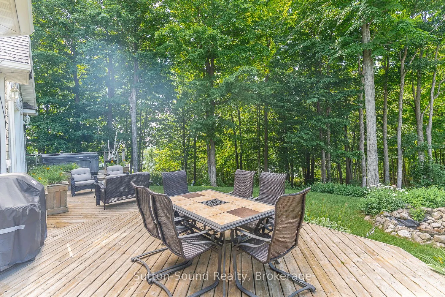 124 Golden Pond Drive