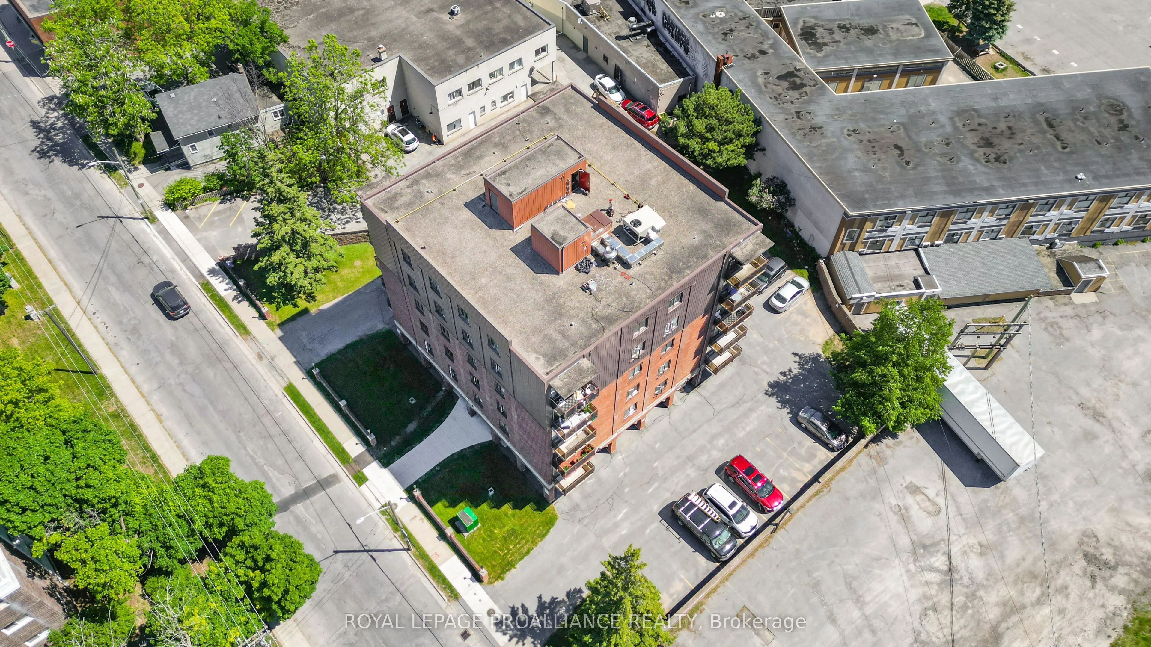 315 Regent Street #201