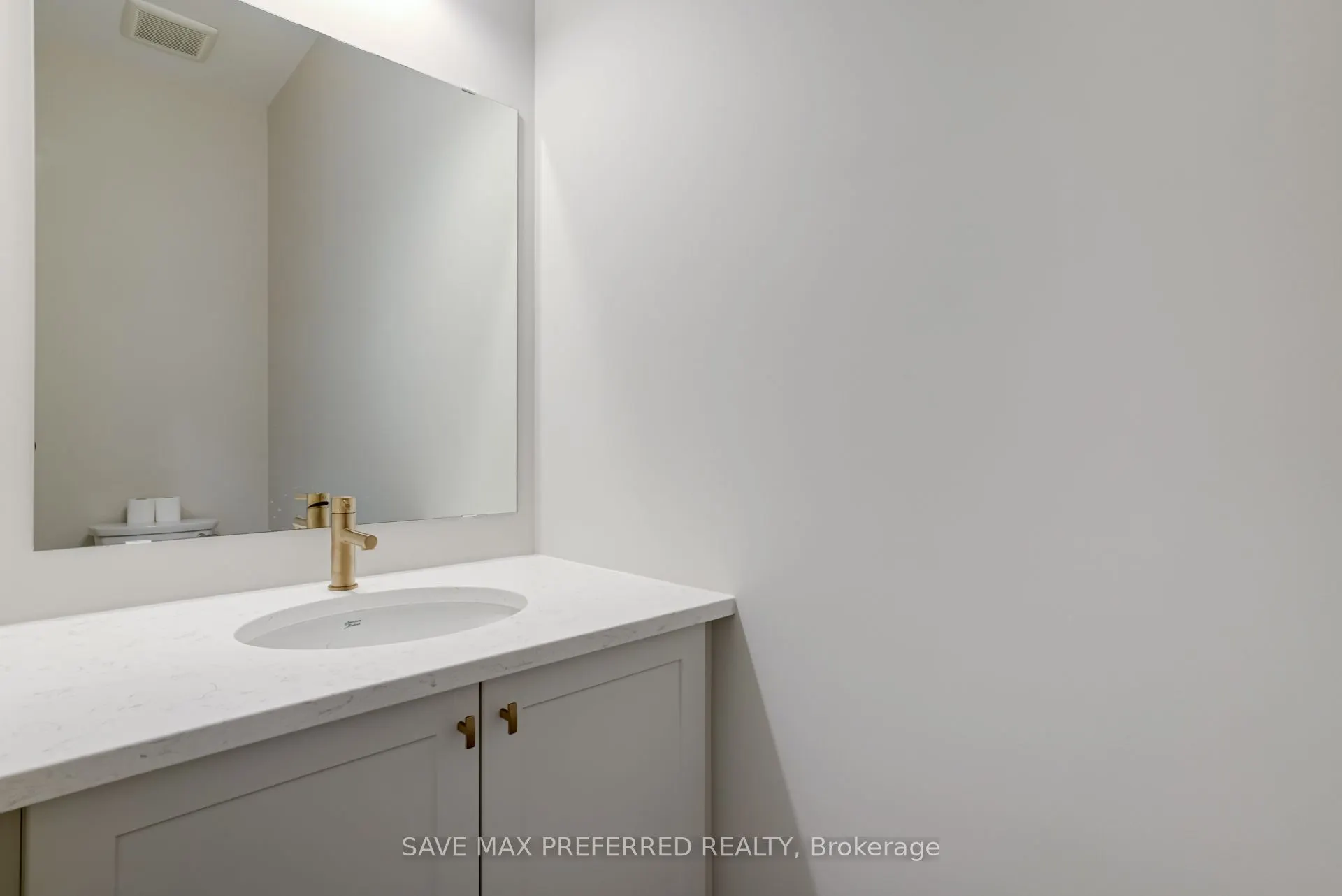 147 Siebert Avenue