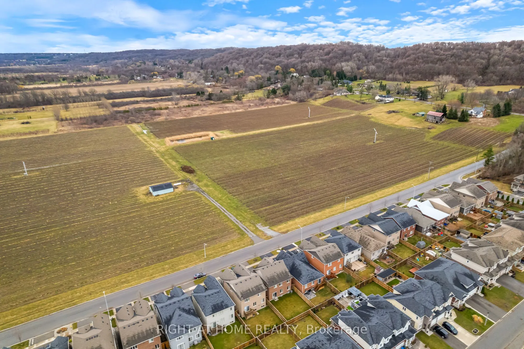 318 Concession 3 Road
