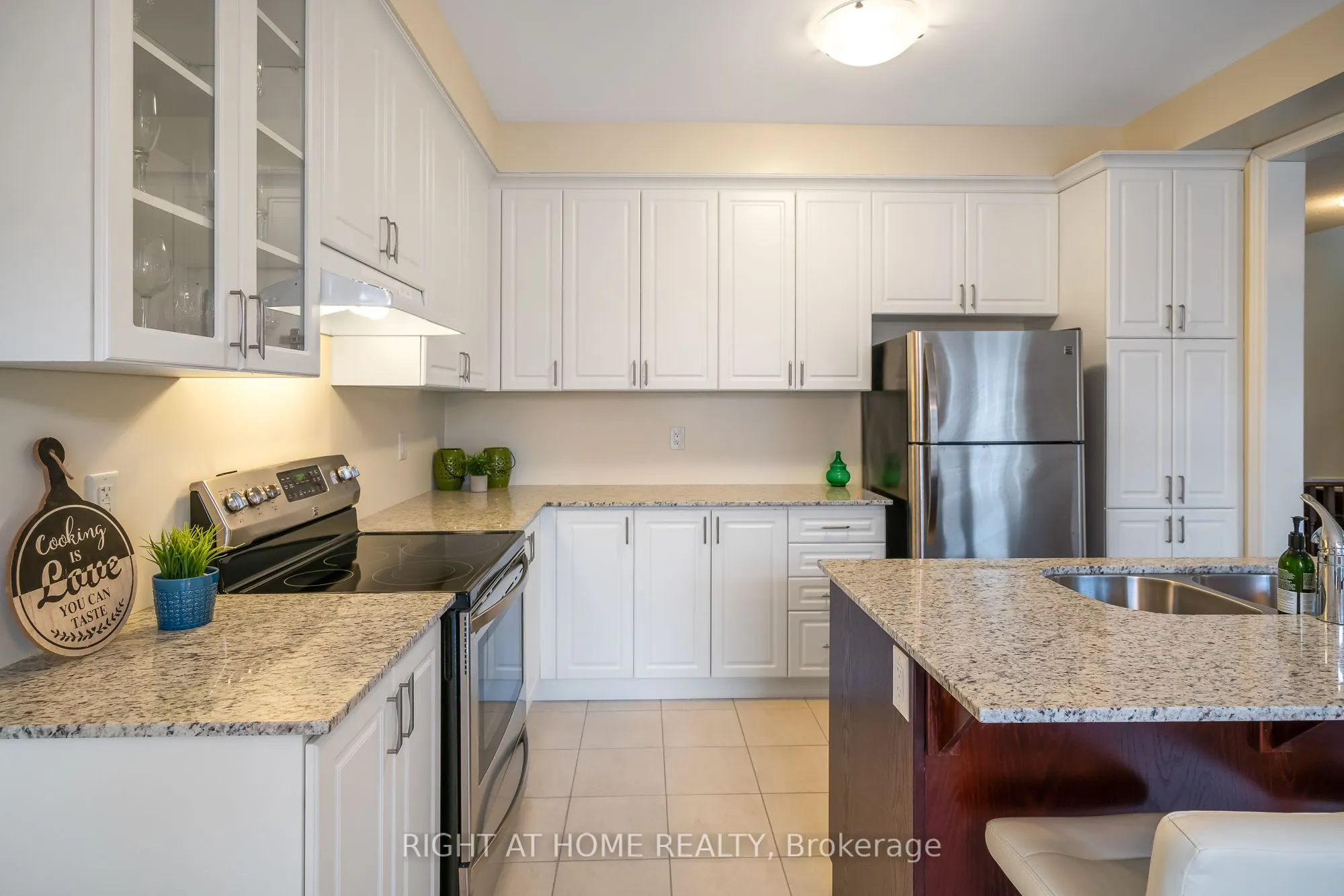 318 Concession 3 Road