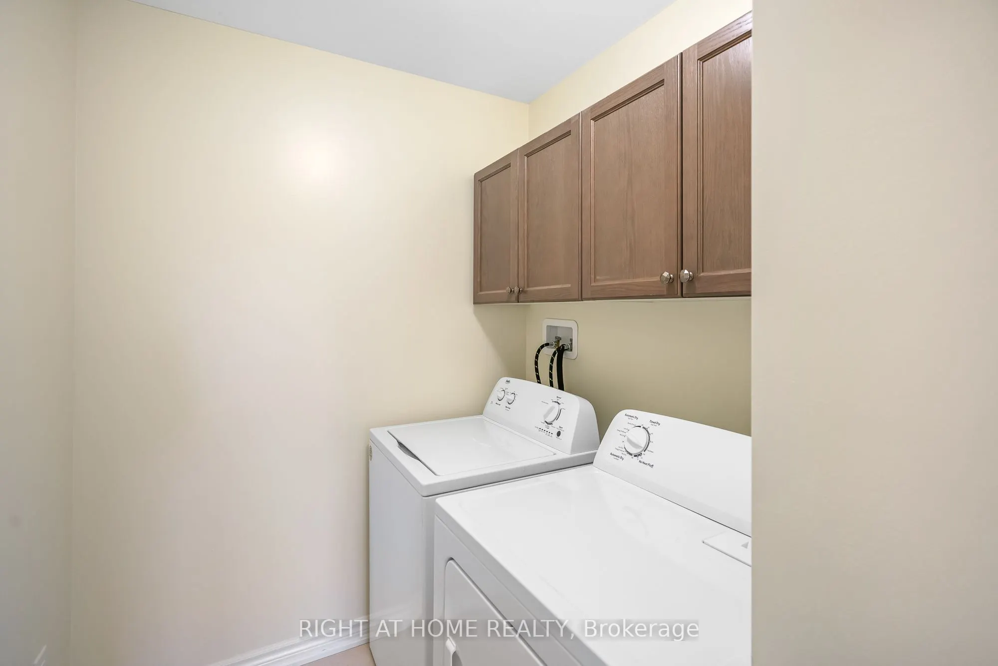 318 Concession 3 Road