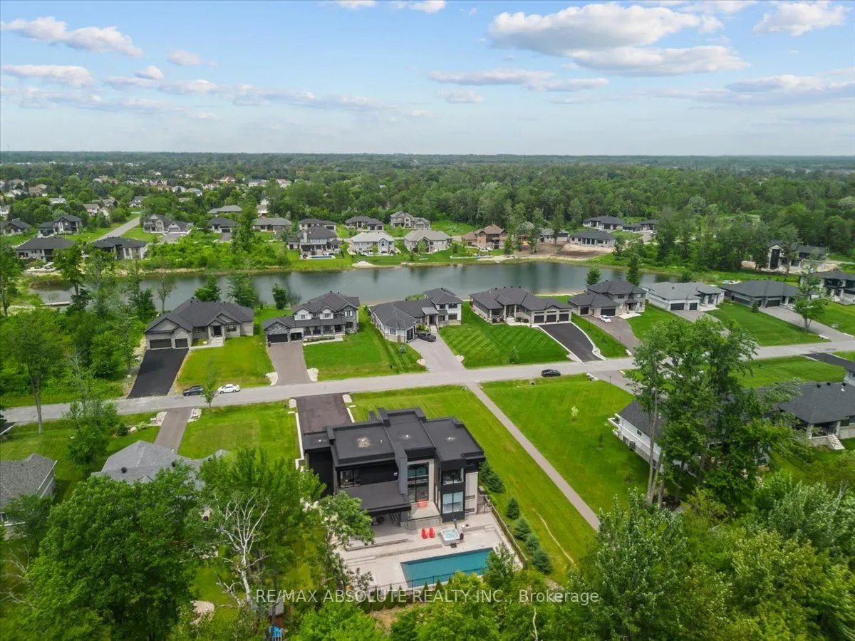 553 SHOREWAY Drive