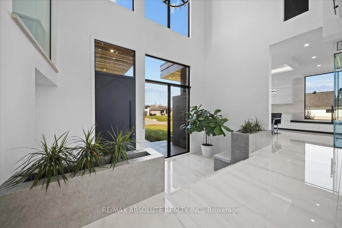 553 SHOREWAY Drive
