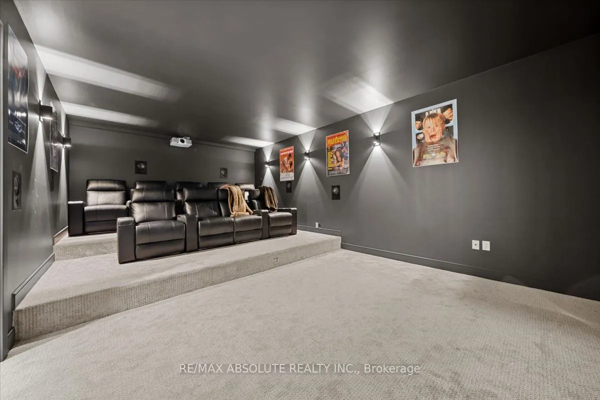 553 SHOREWAY Drive