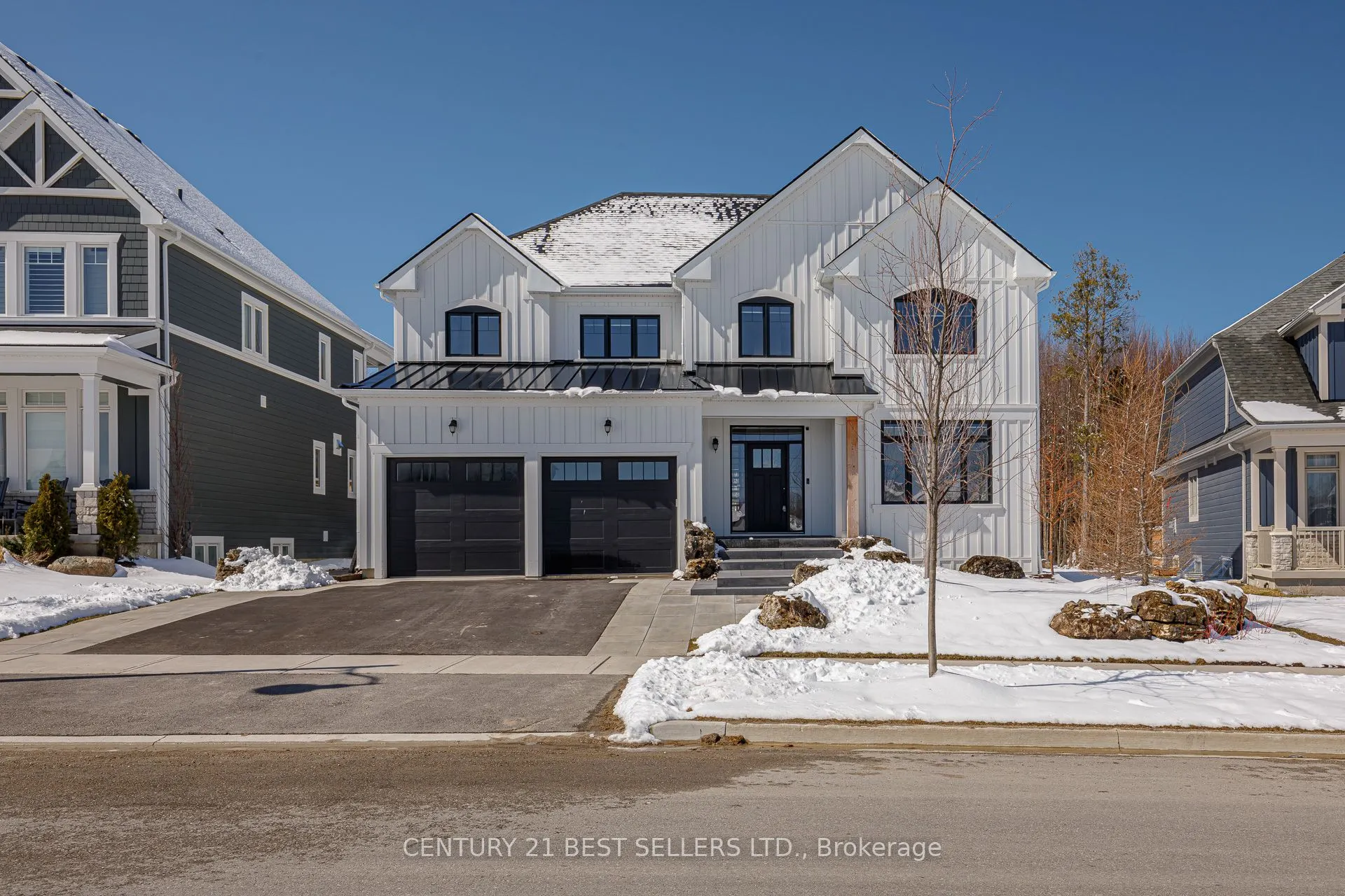 112 Springside Crescent