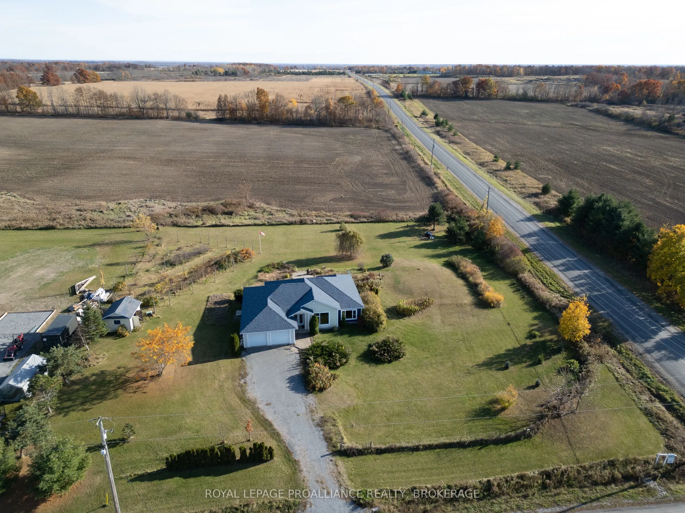 10 North Shore Road