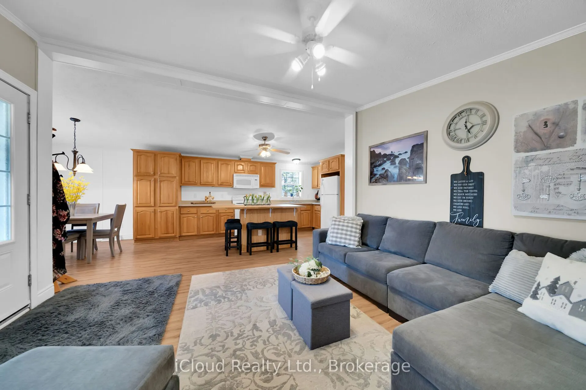 23 MacPherson Crescent