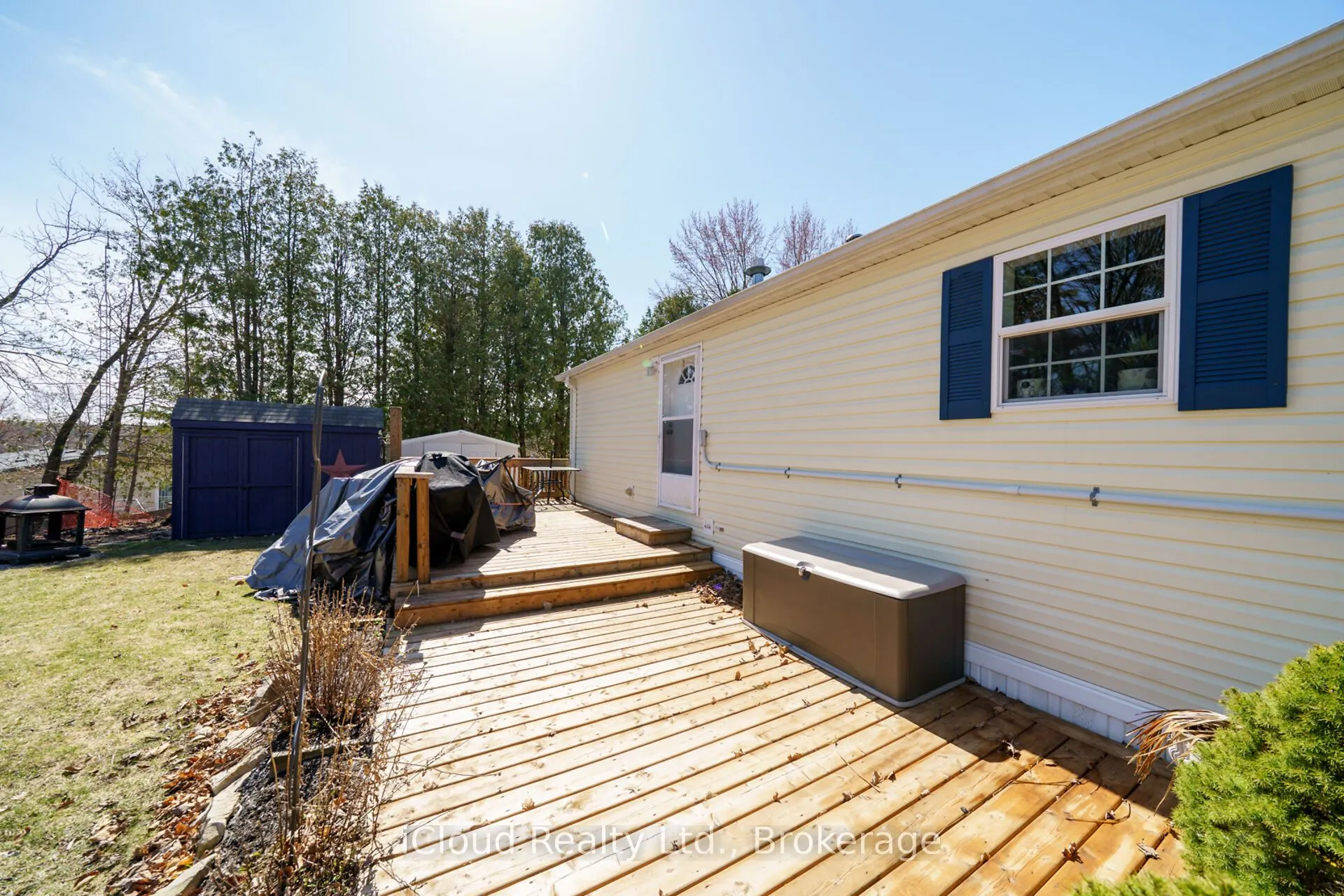 23 MacPherson Crescent