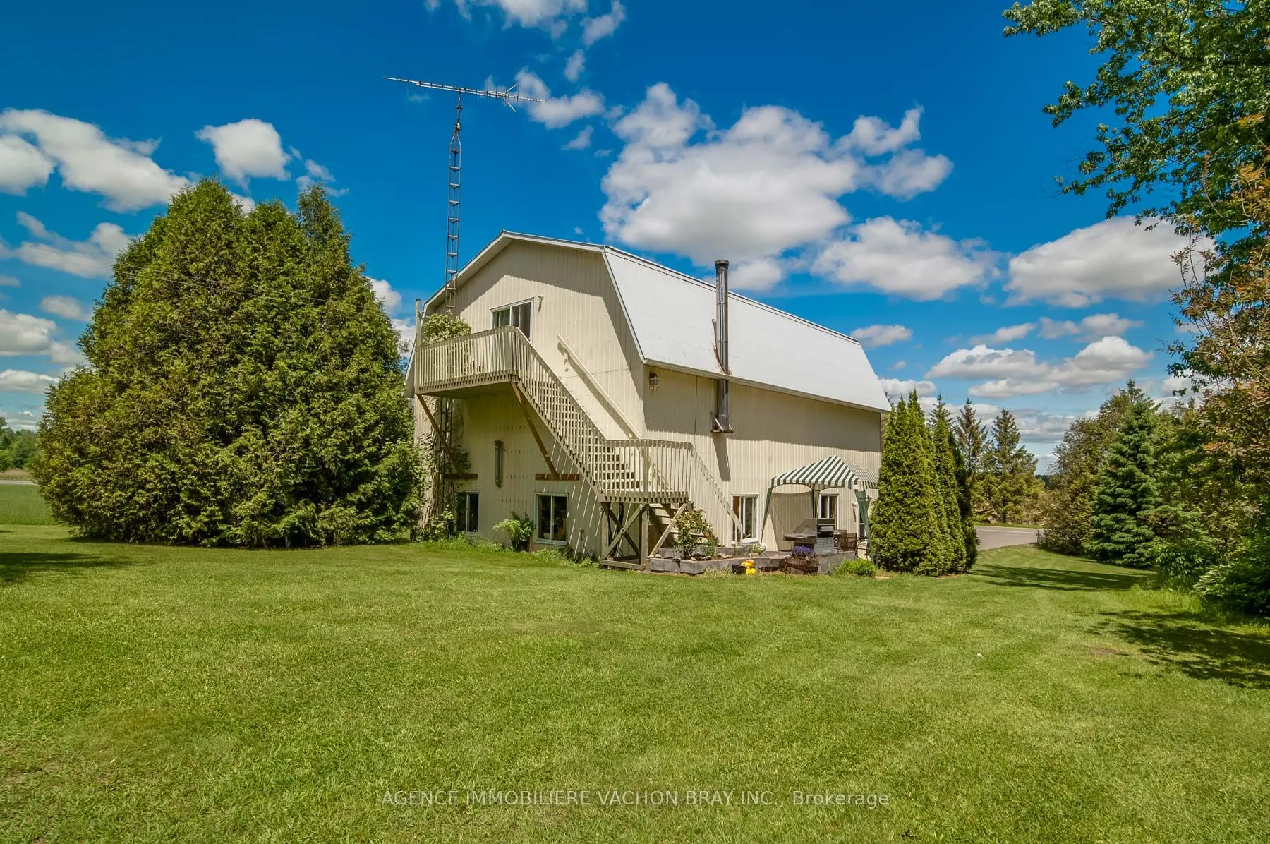 4020 4th Line Road