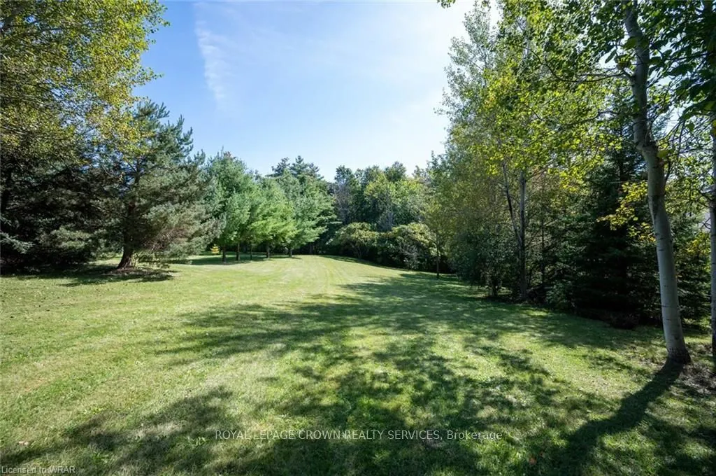 7537 Wellington 36 Road