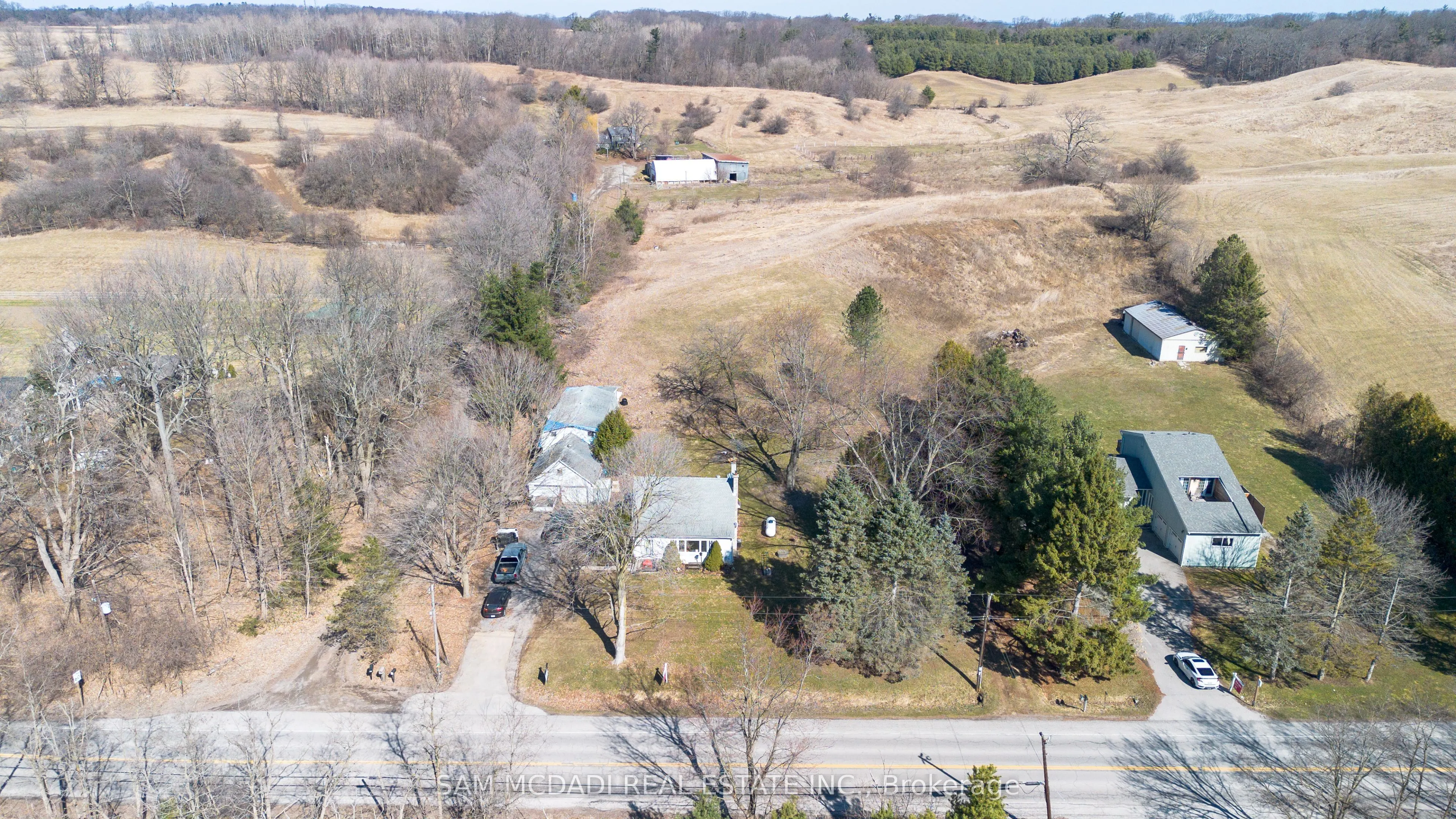 867 Jerseyville Road W
