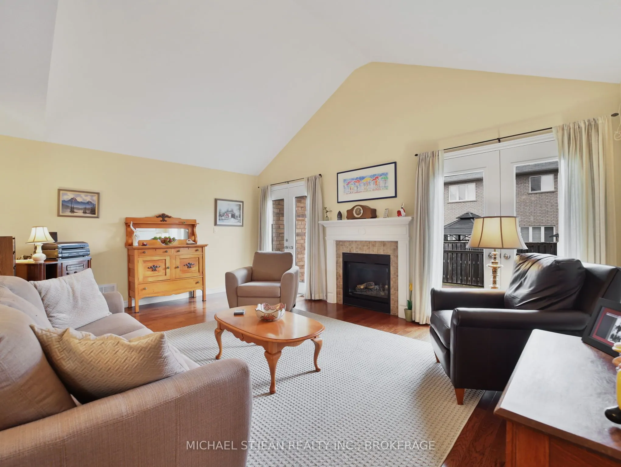 81 Bellagio Avenue