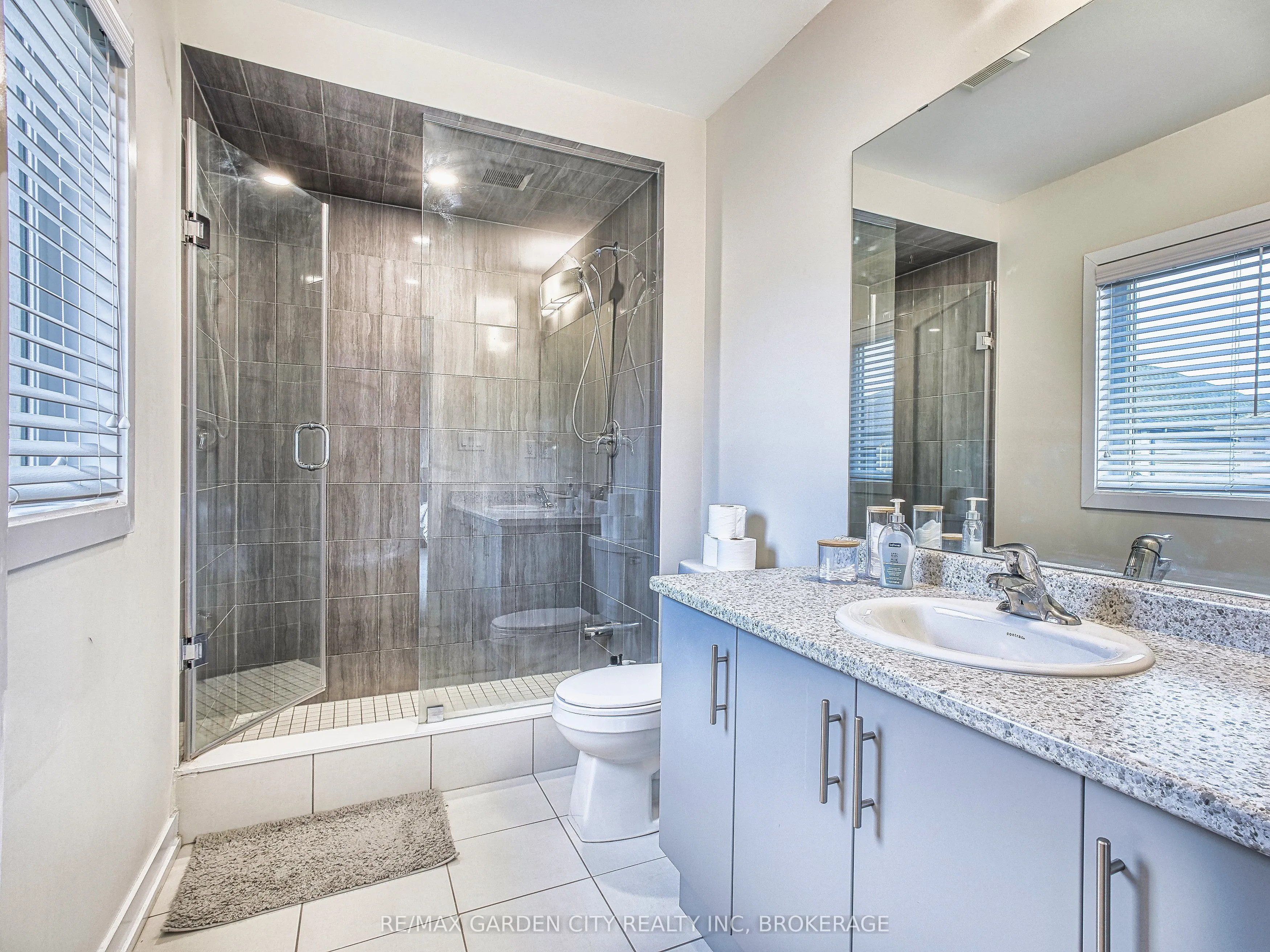 111 Sunflower Crescent
