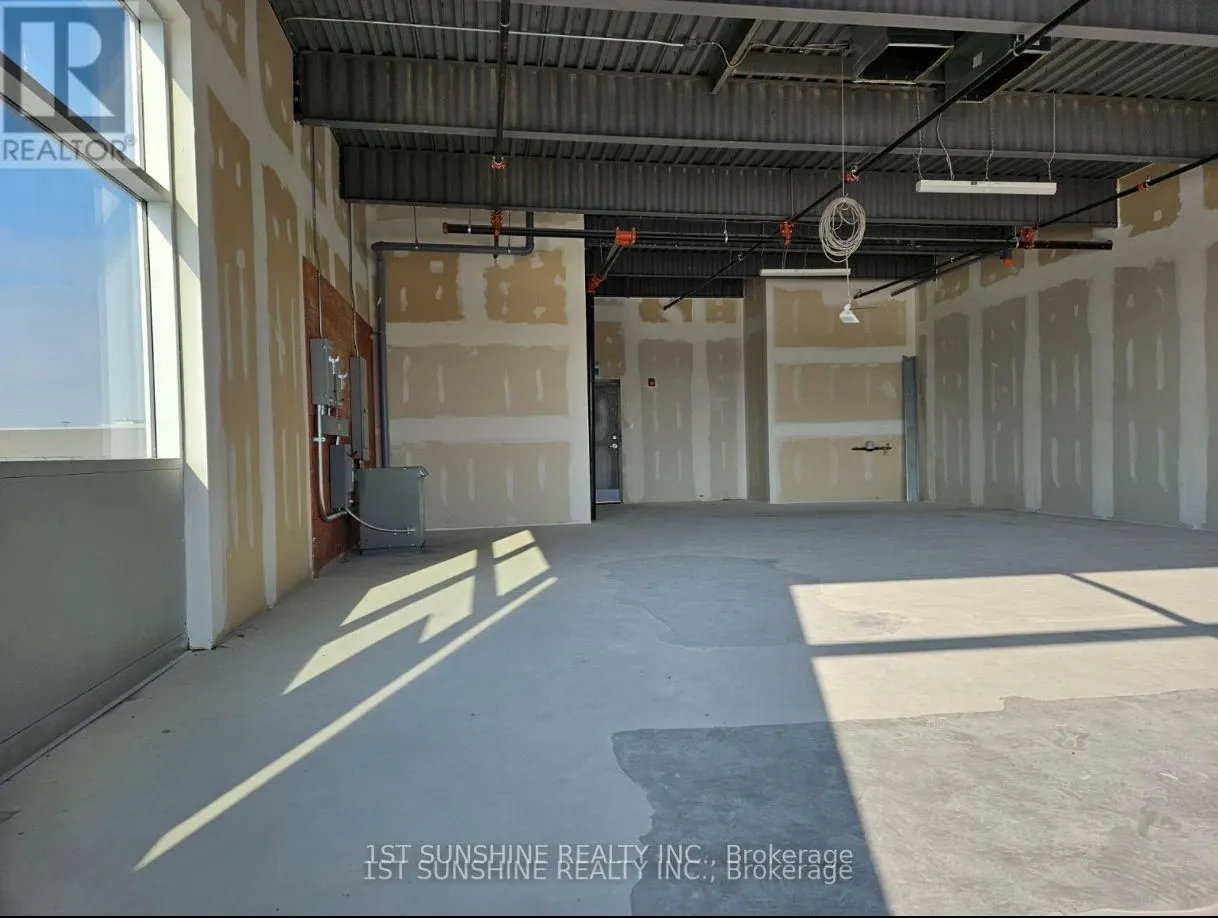 1038 Garner Road W, #201