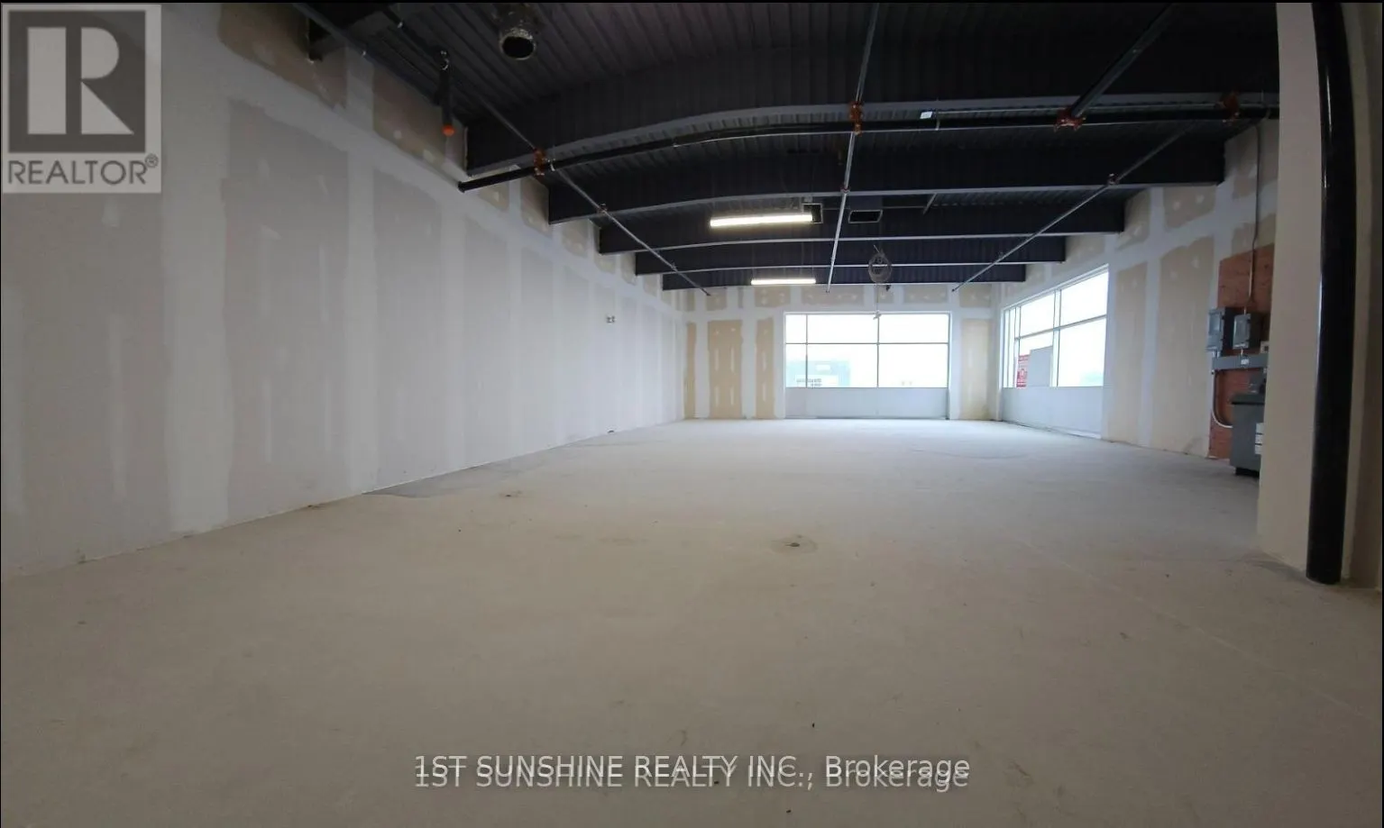 1038 Garner Road W, #201