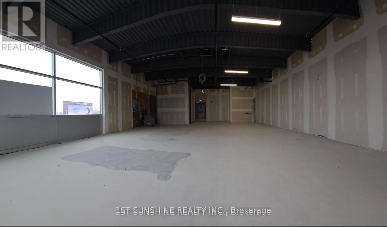 1038 Garner Road W, #201