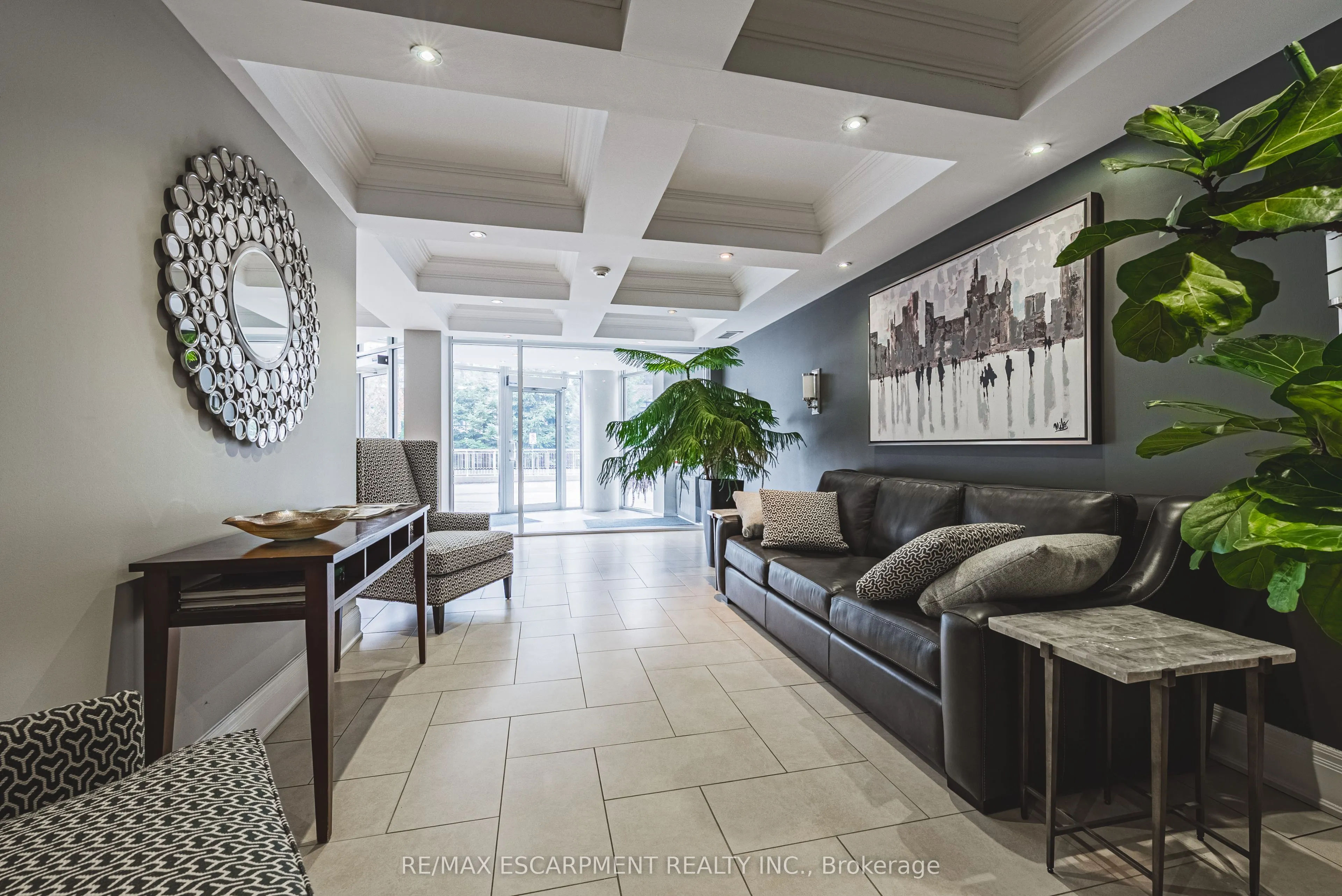 125 Wilson Street W #107