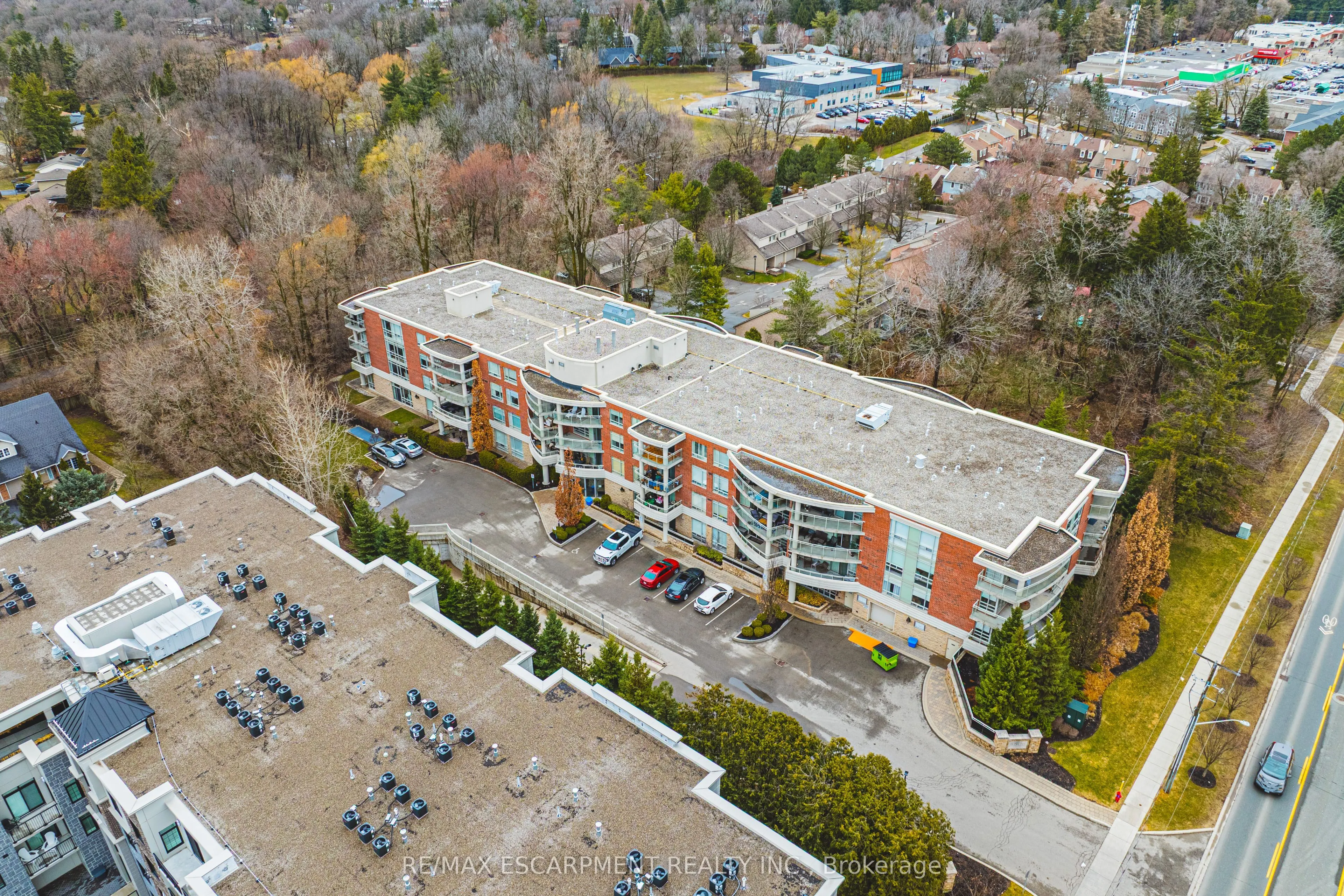 125 Wilson Street W #107