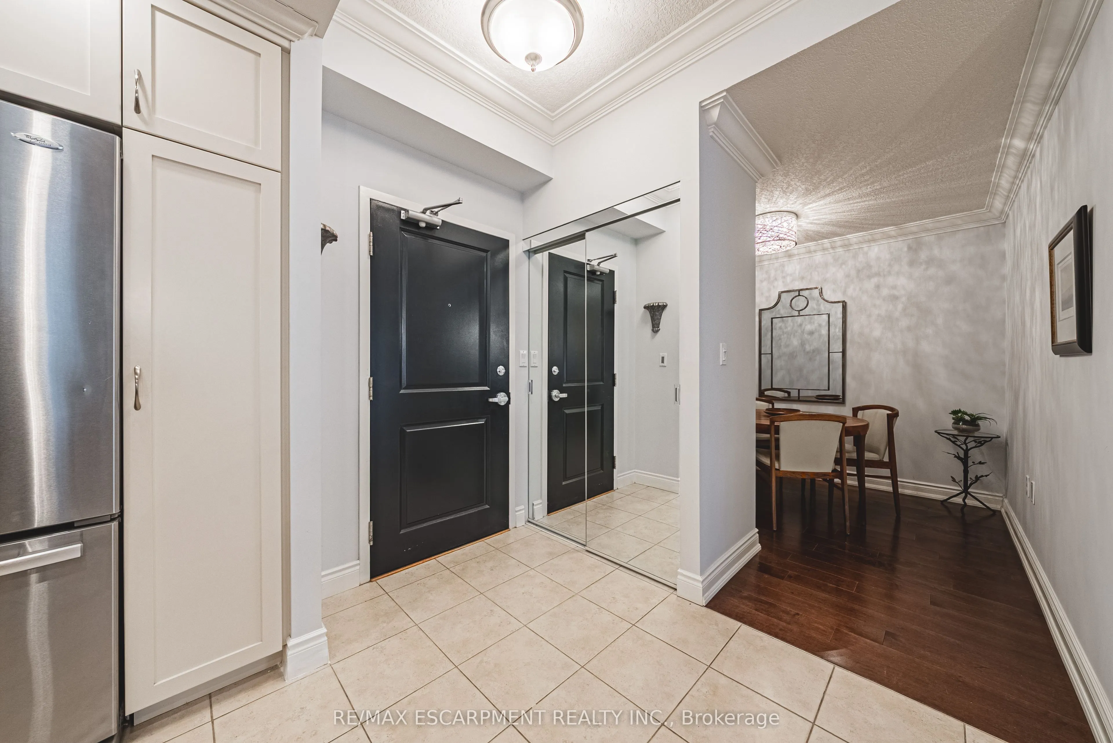 125 Wilson Street W #107
