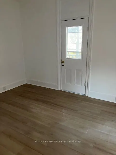 4-6 ONTARIO Street #2