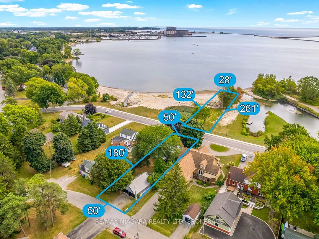 25 Lakeshore Road W