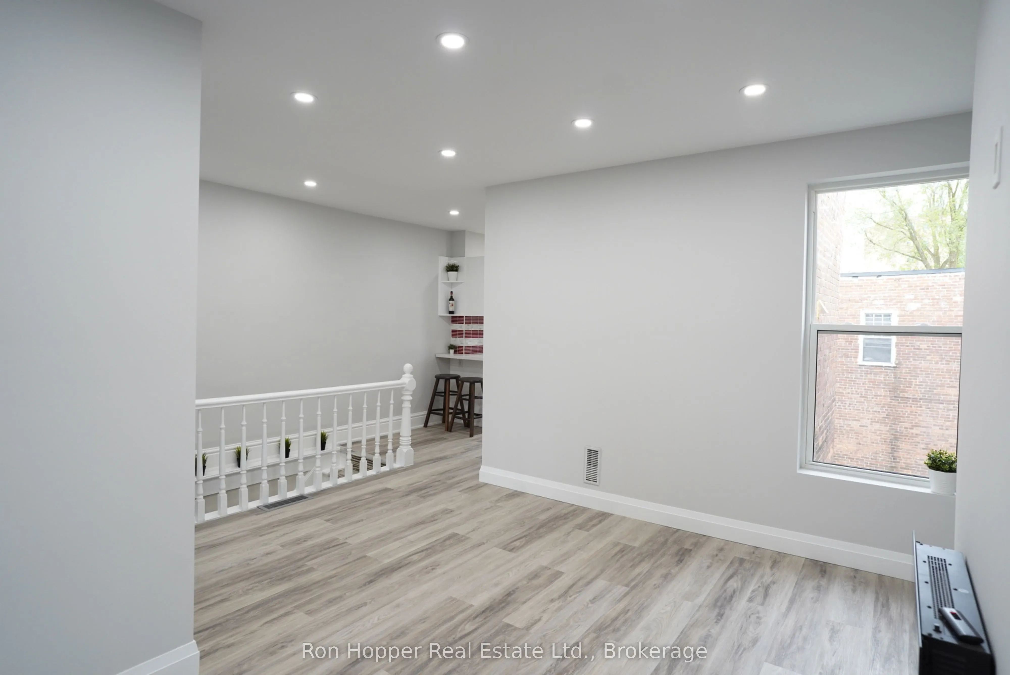 353 11th Street E