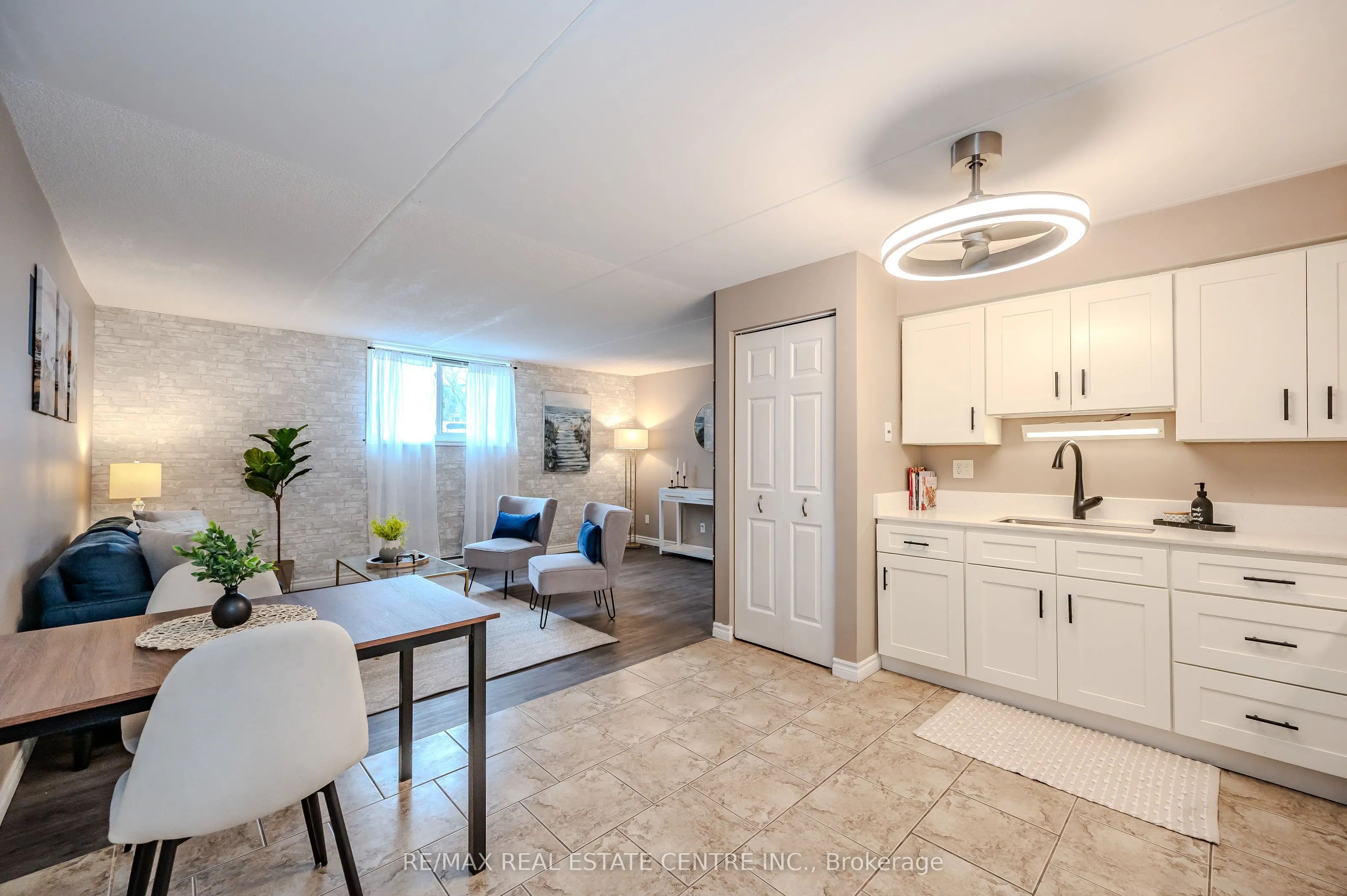 323 Northlake Drive, #3