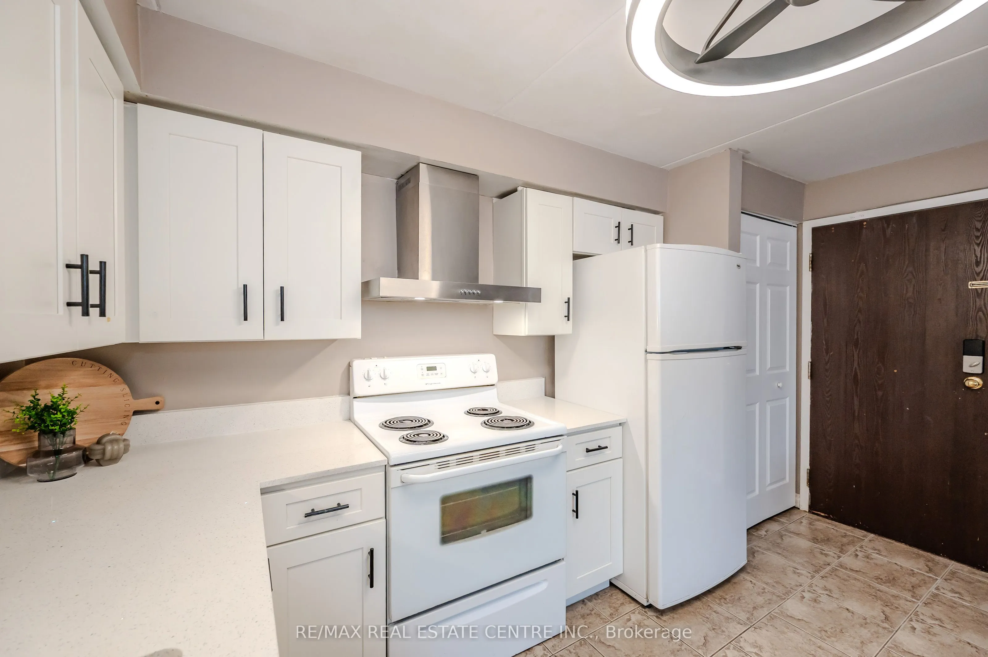 323 Northlake Drive, #3