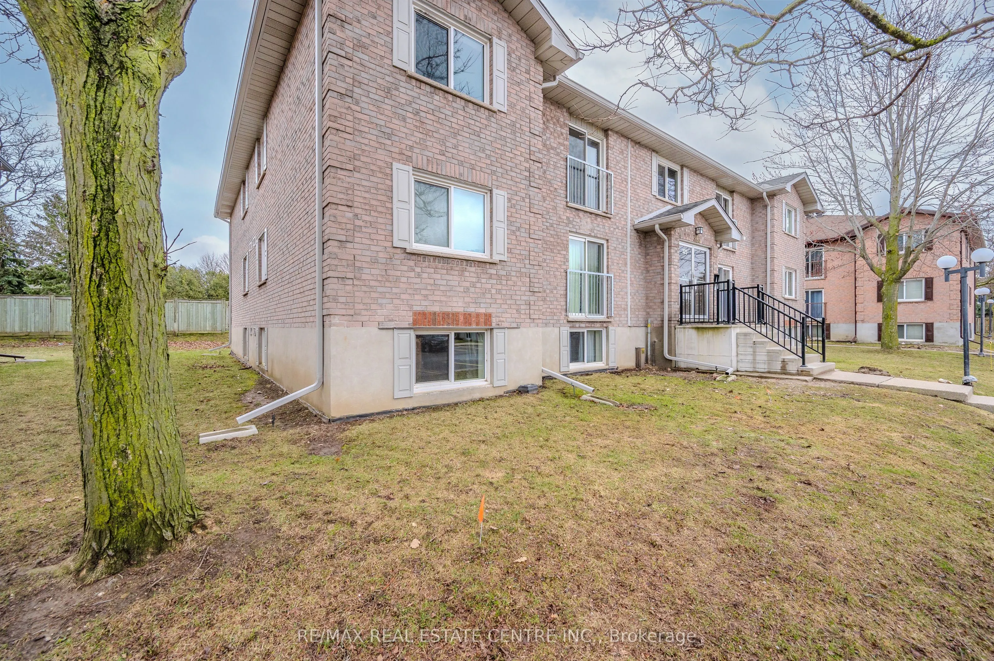 323 Northlake Drive, #3
