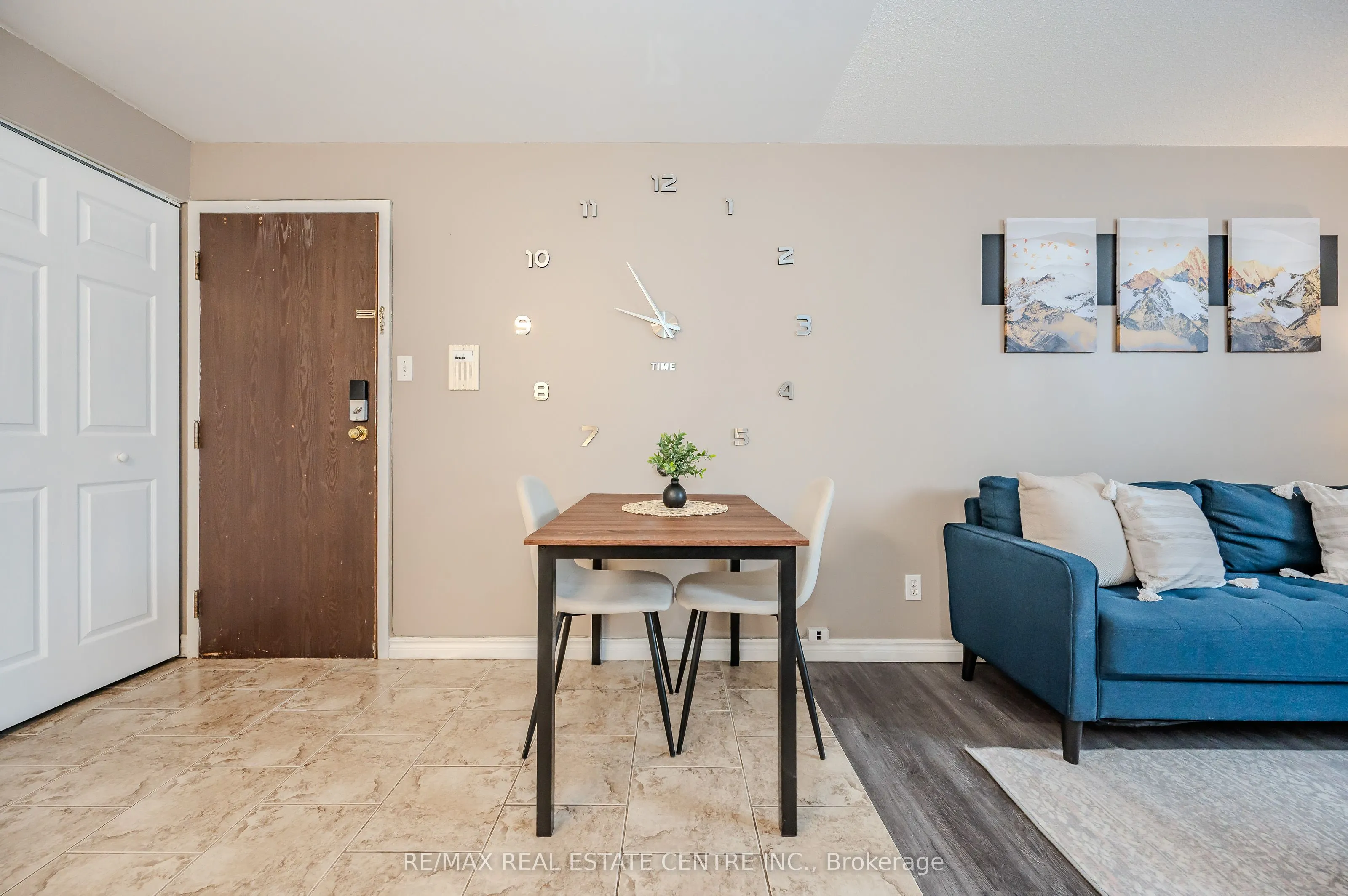 323 Northlake Drive, #3