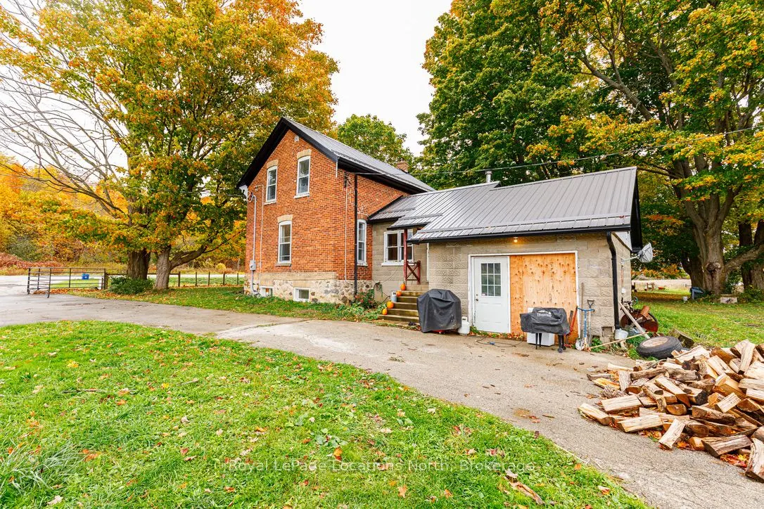 137662 GREY ROAD 12