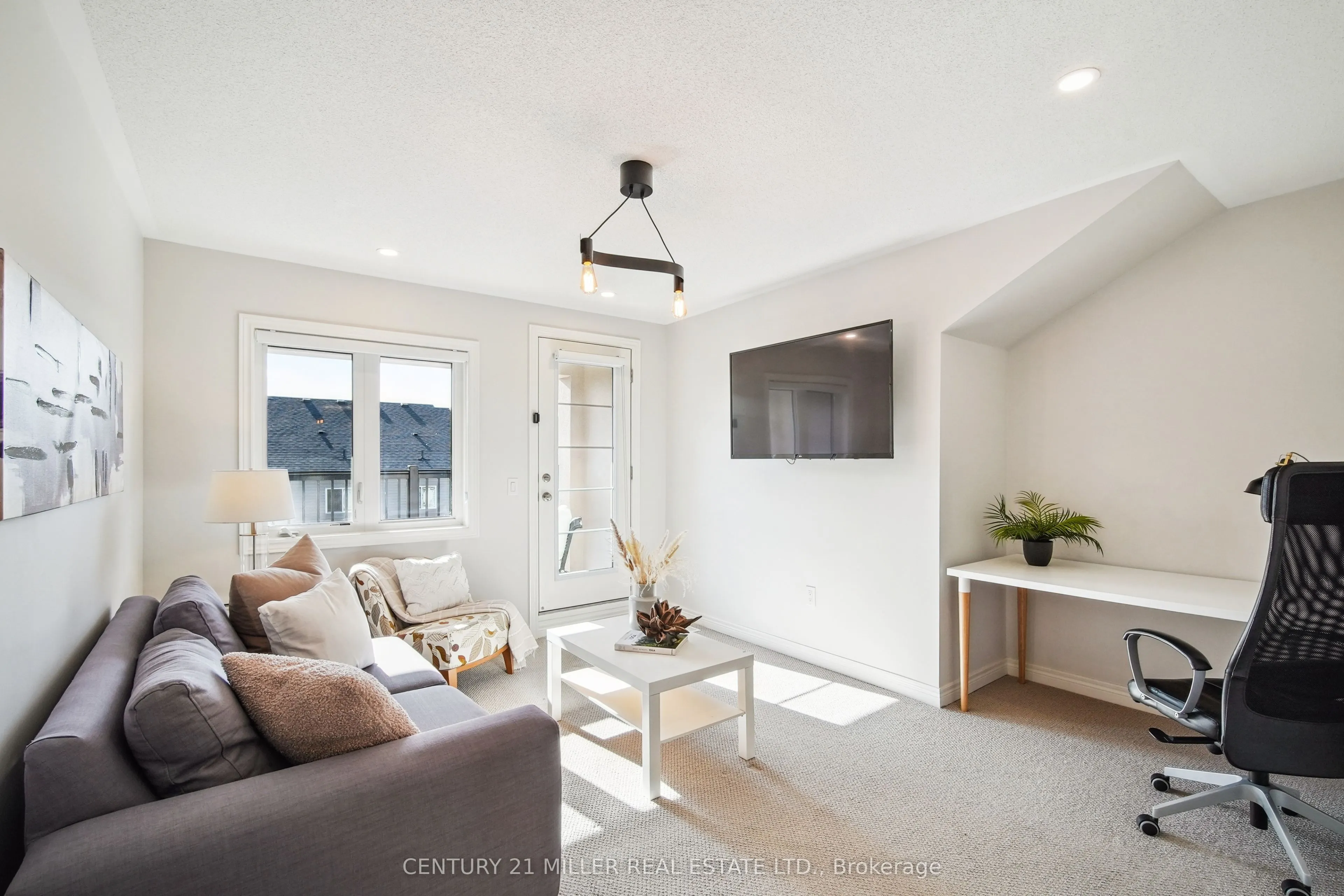 347 Raymond Road
