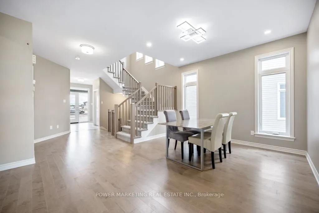 848 SNOWDROP Crescent