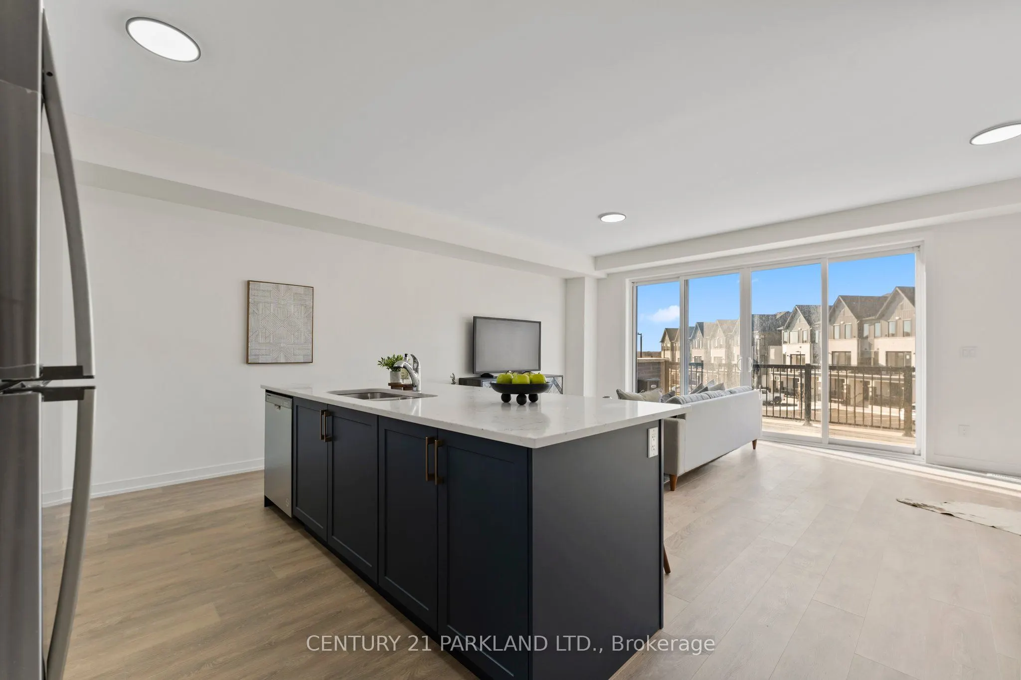 160 Densmore Road, ##3