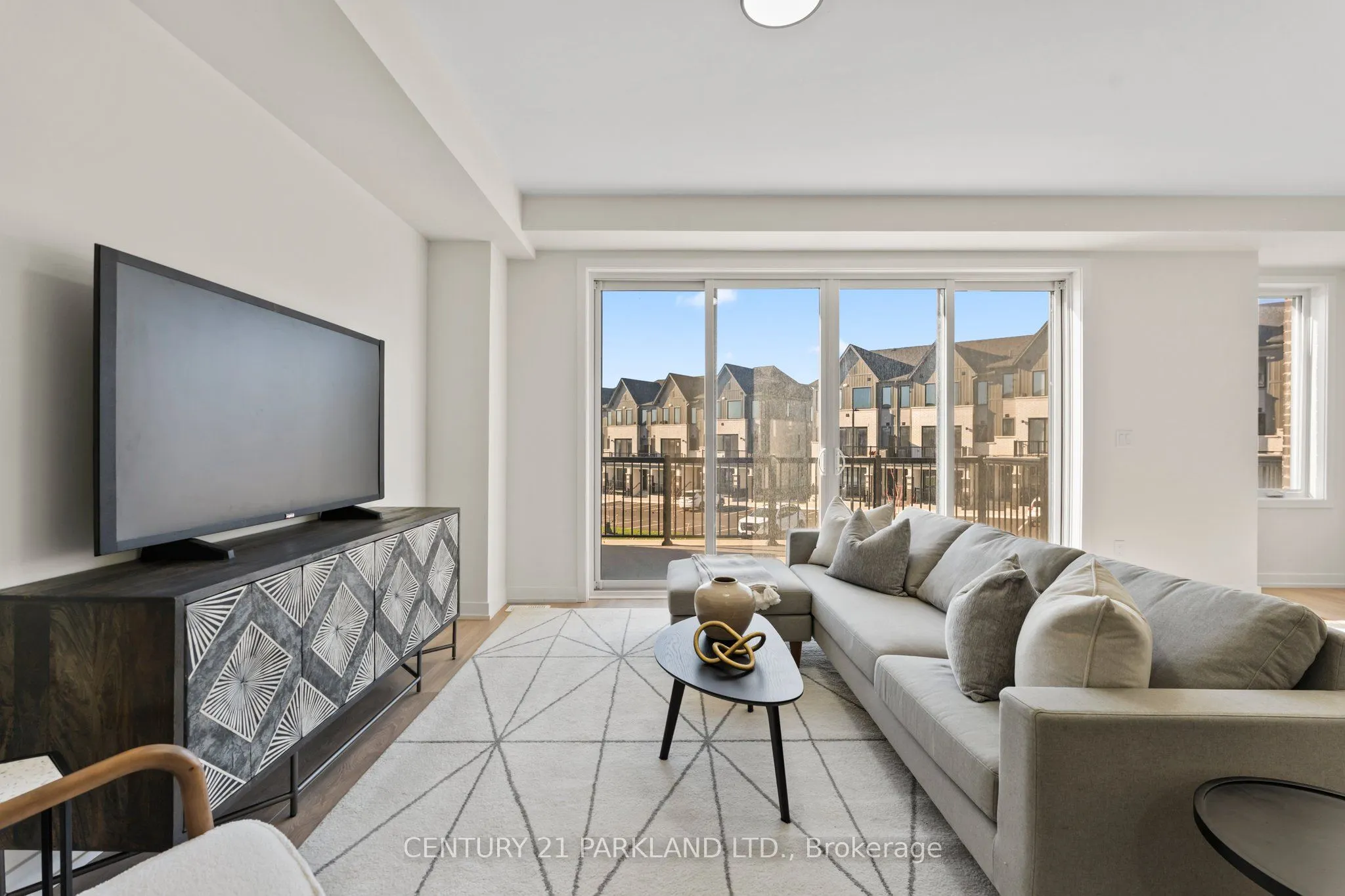 160 Densmore Road, ##3